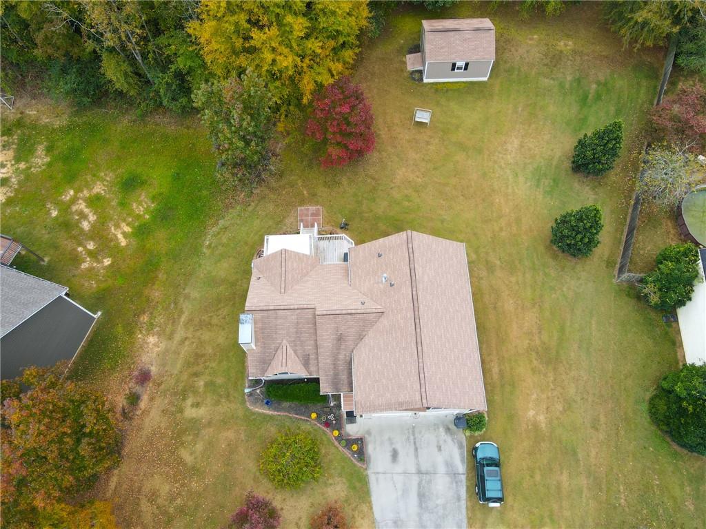 220 Wildwood Circle SE