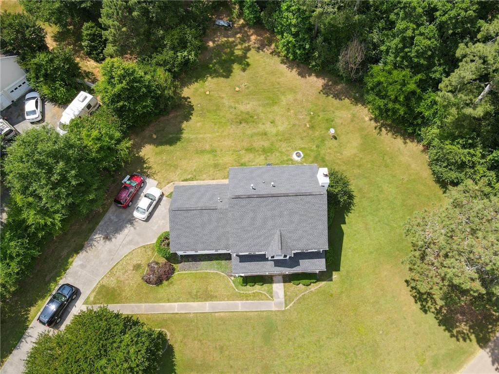 226 Charles Drive NE