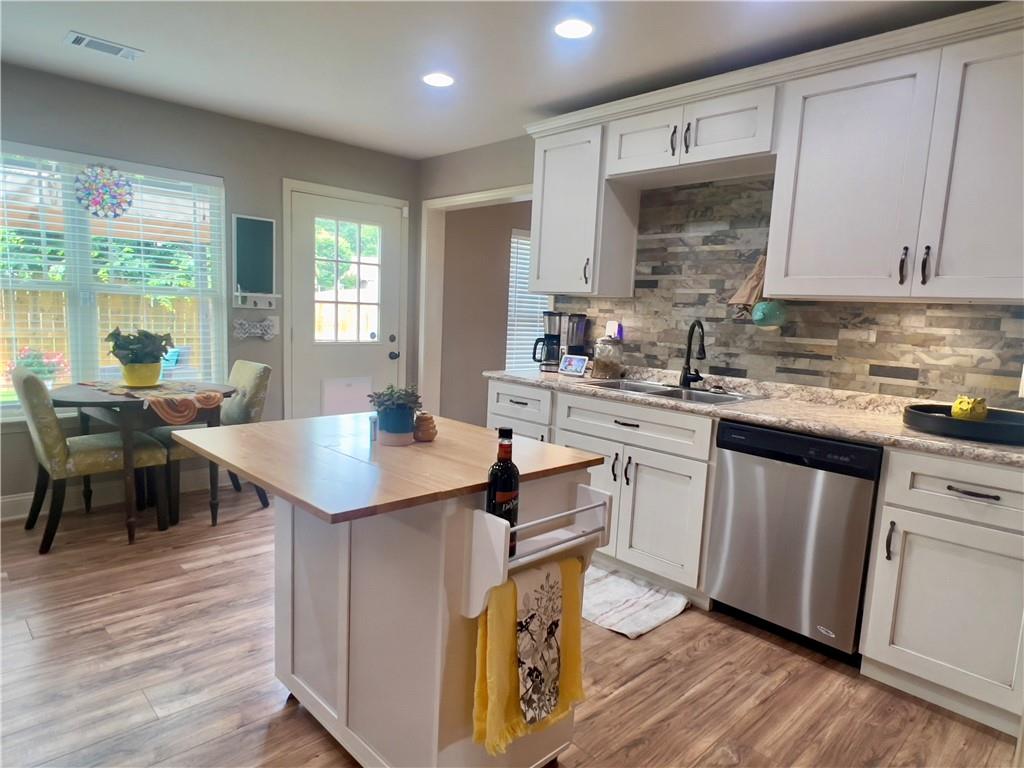 212 Gilmore Circle