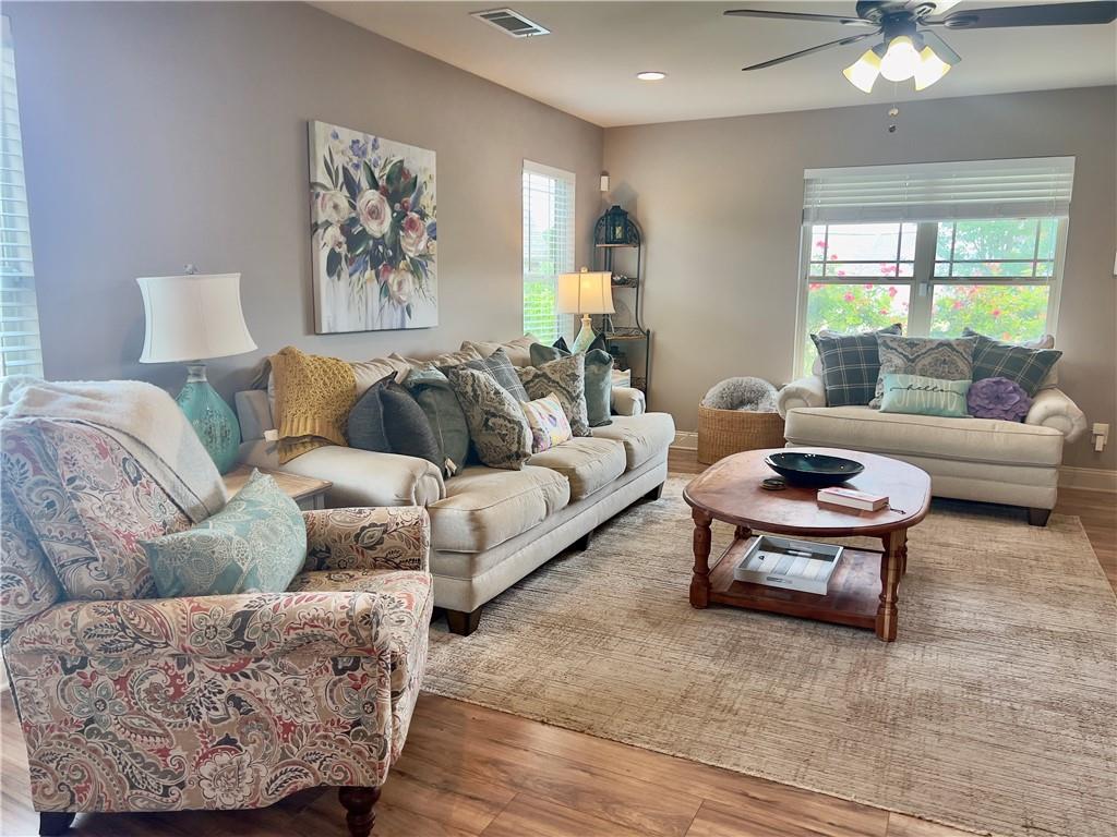 212 Gilmore Circle