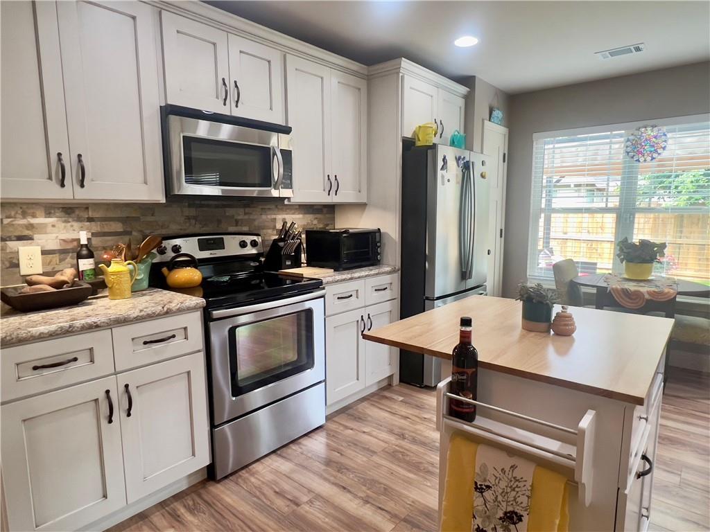 212 Gilmore Circle
