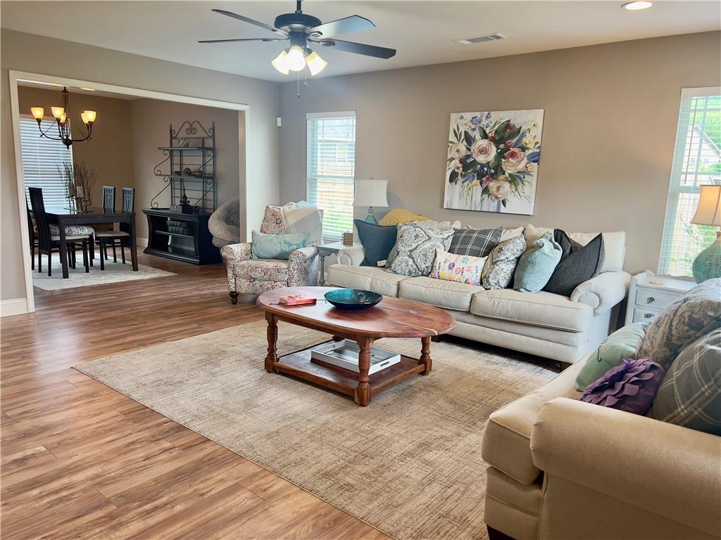 212 Gilmore Circle
