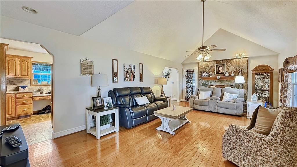 114 Belwood Drive SE