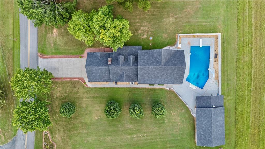 114 Belwood Drive SE