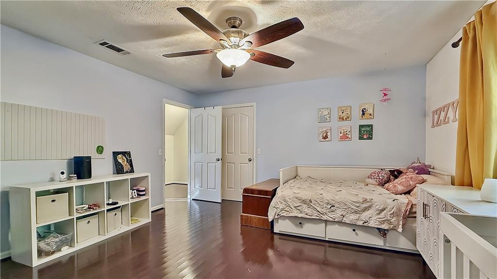 320 Wrights Hollow Road SE