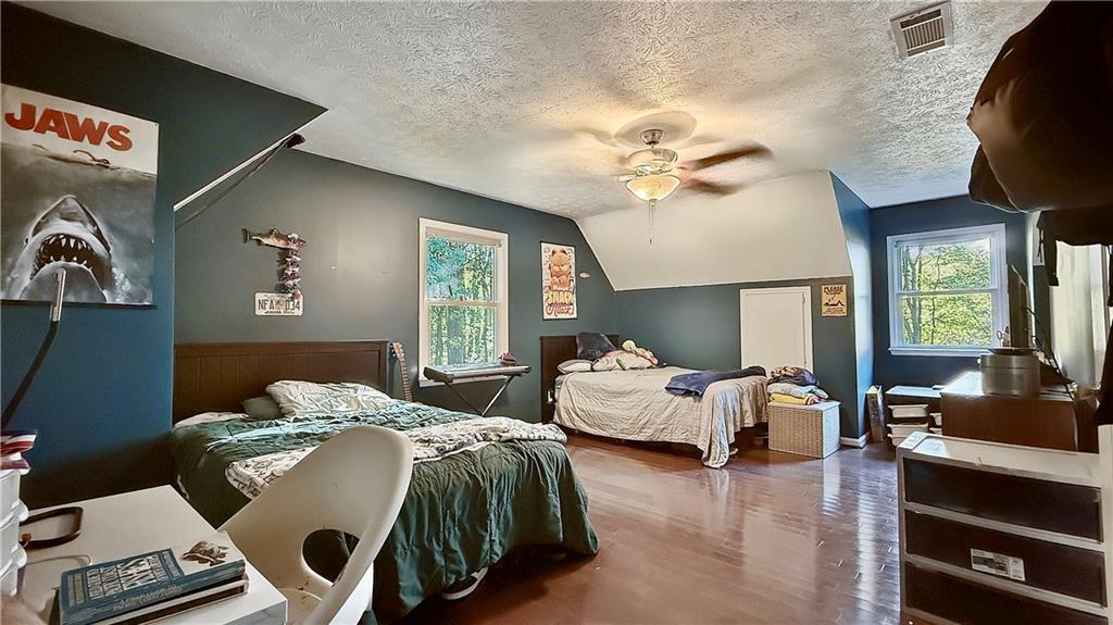 320 Wrights Hollow Road SE