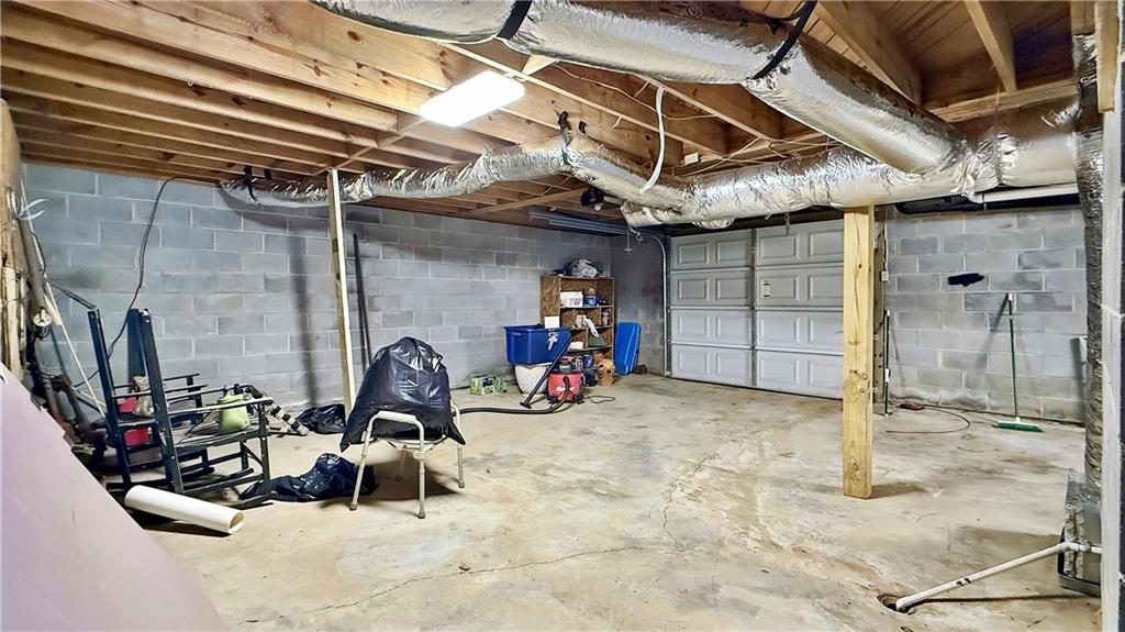 527 Beason Road SE