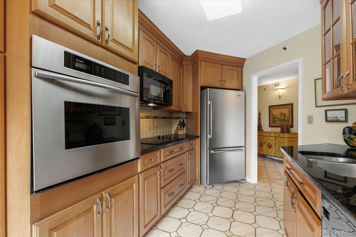 25 Rockledge Avenue Unit: 205
