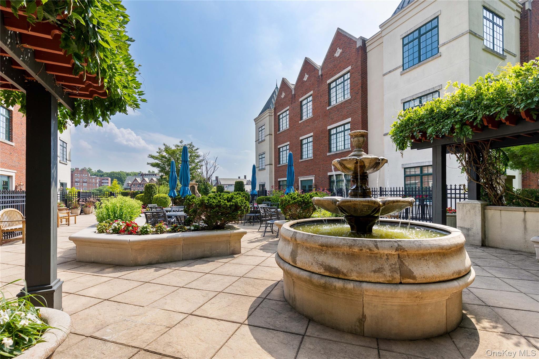 1 Christie Place Unit: 205W