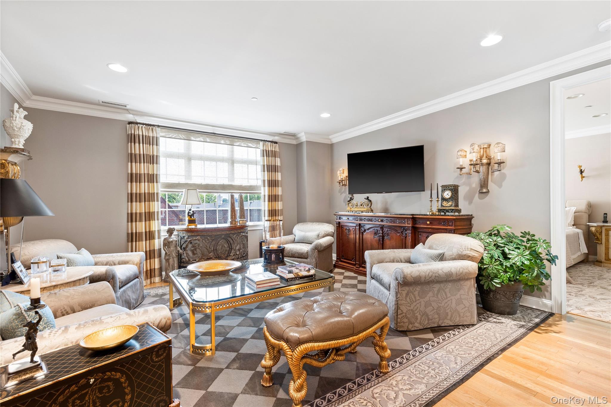 1 Christie Place Unit: 205W