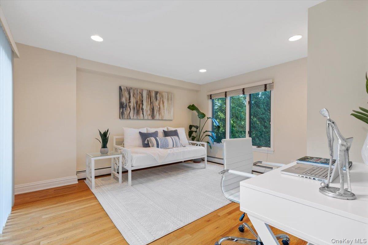 9 Evon Court