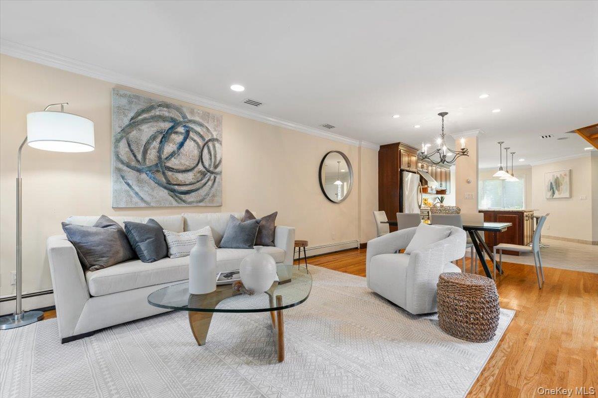 9 Evon Court