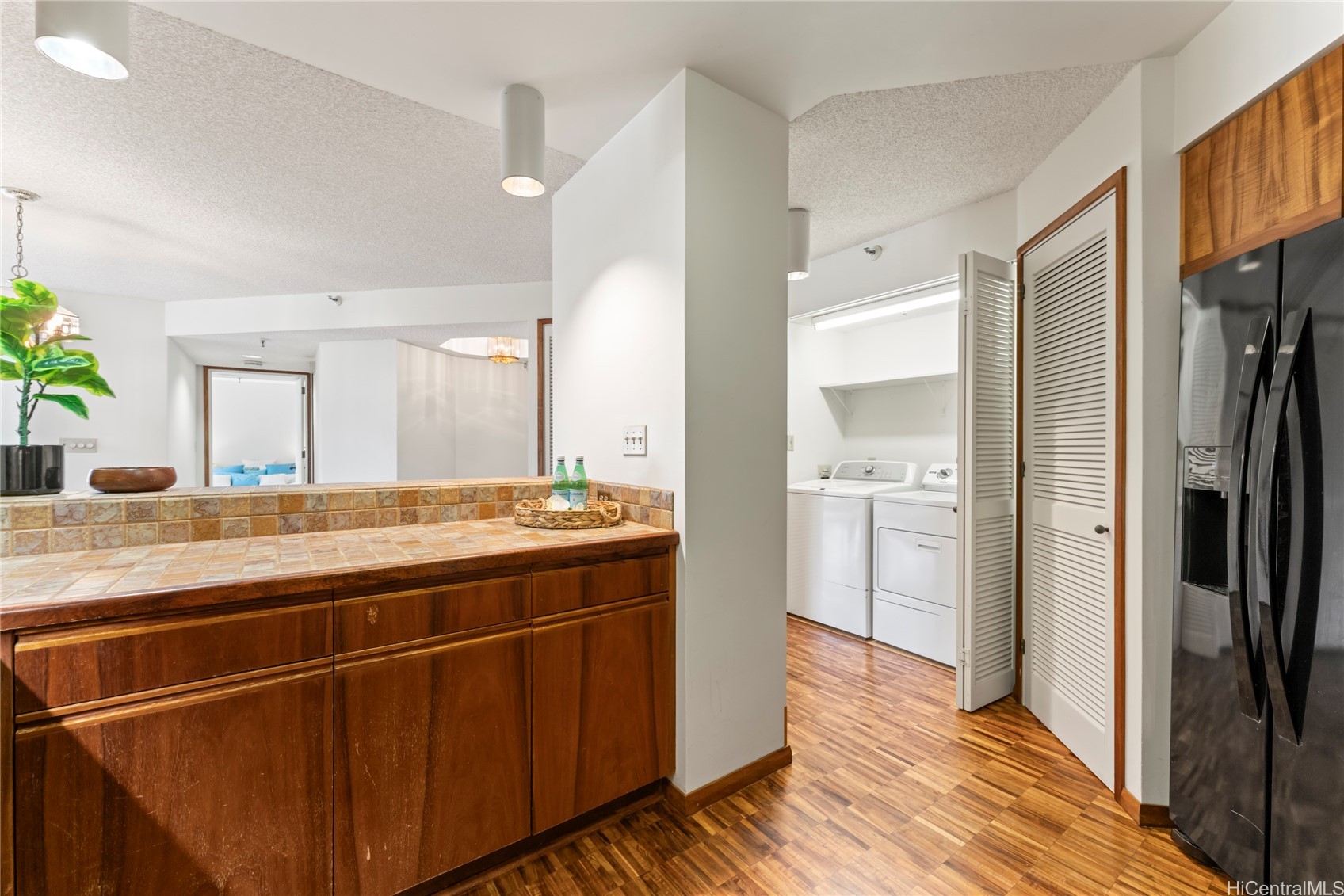 1525 Wilder Avenue 401