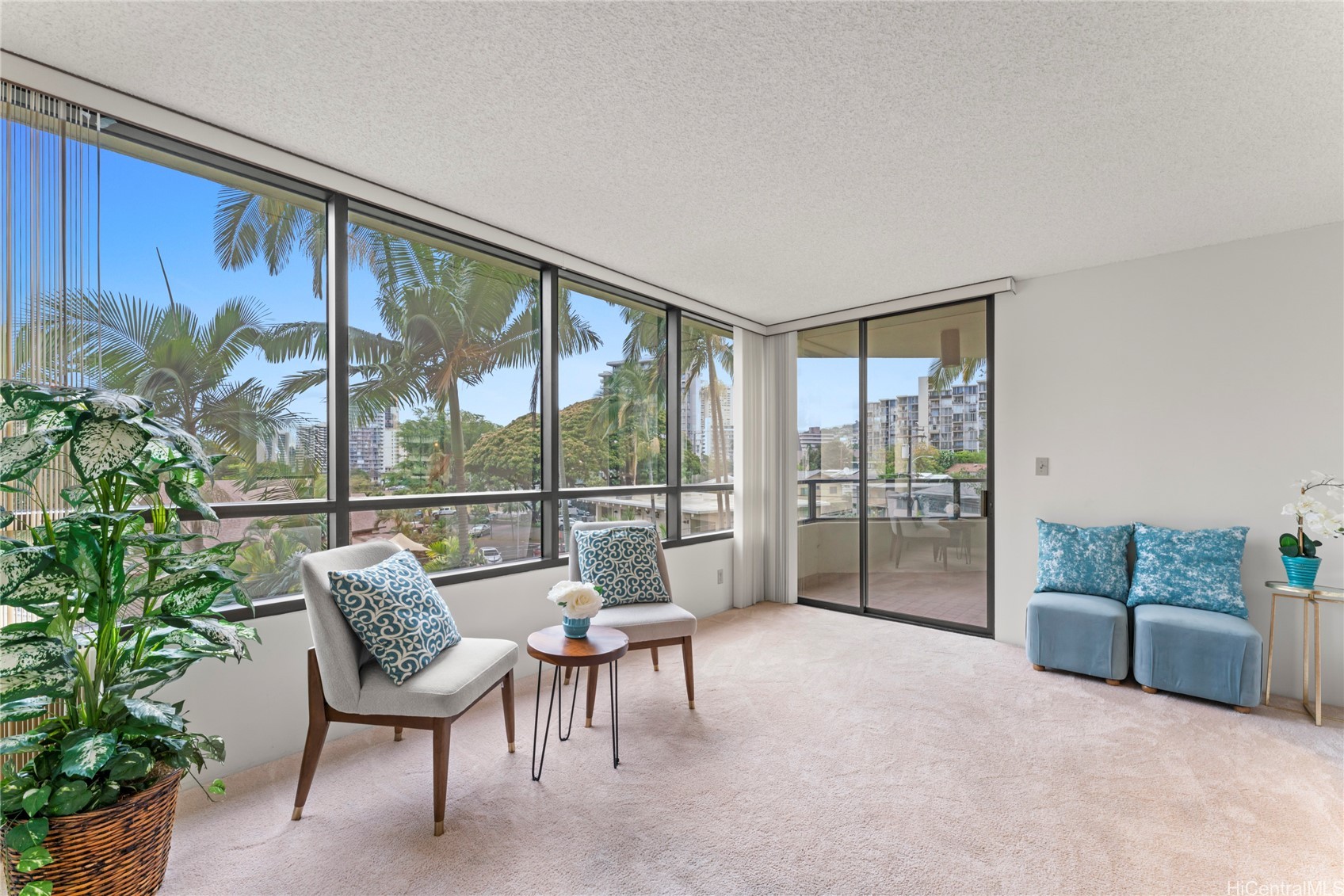 1525 Wilder Avenue 401