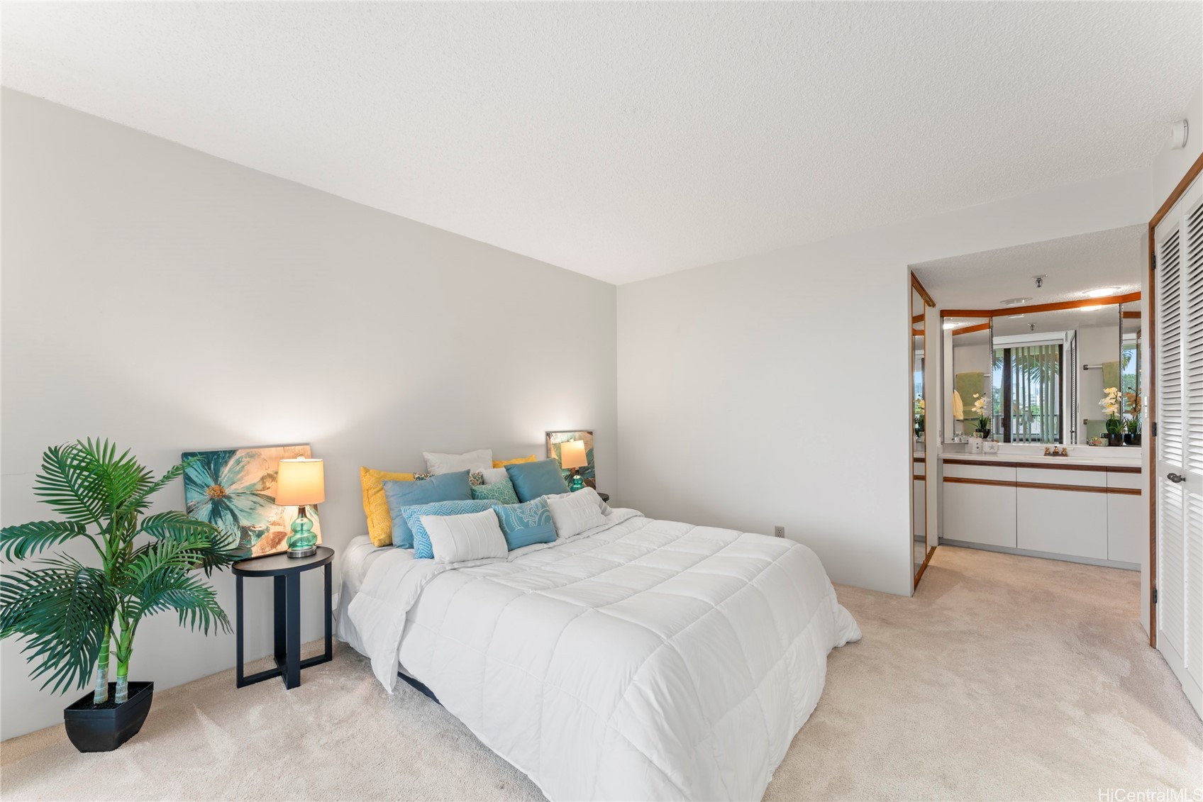 1525 Wilder Avenue 401