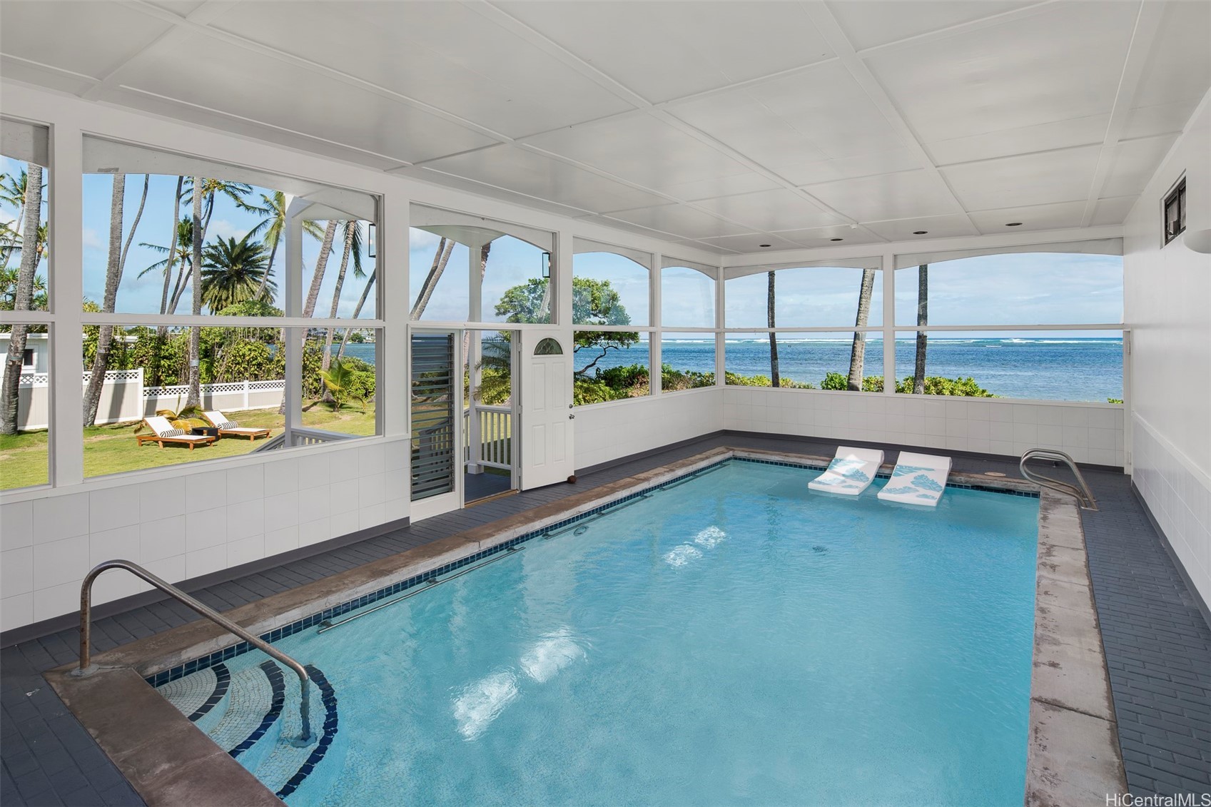 4929 Kalanianaole Highway