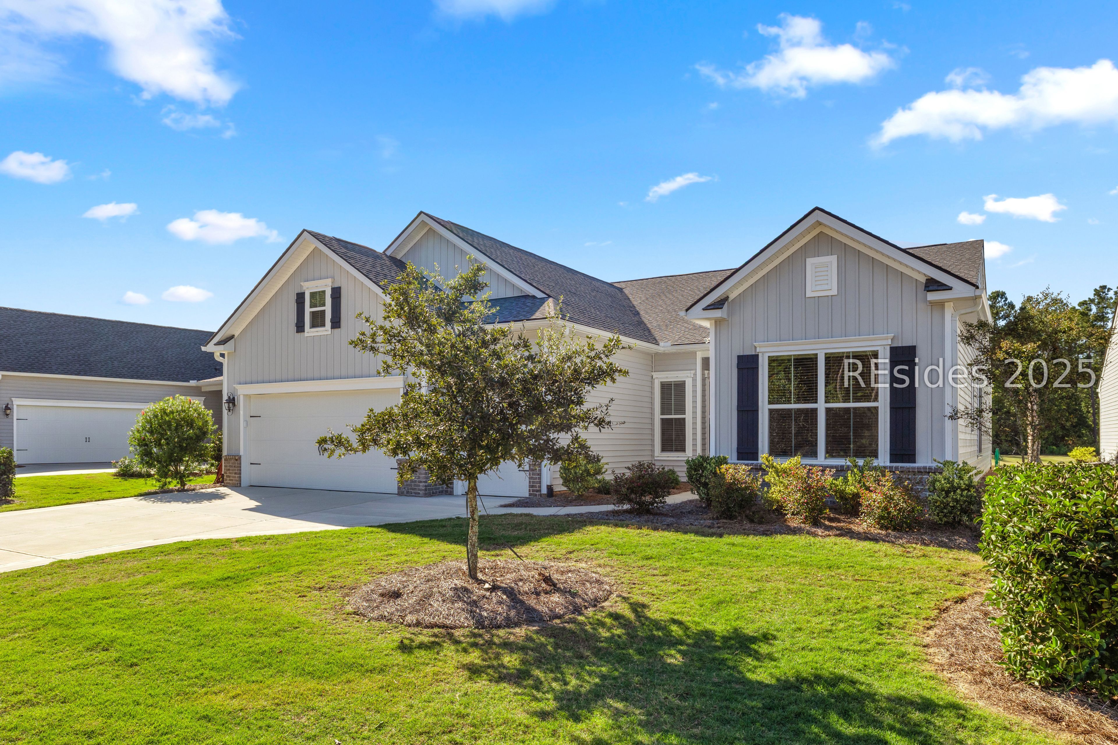 46 Carolina Oaks Avenue