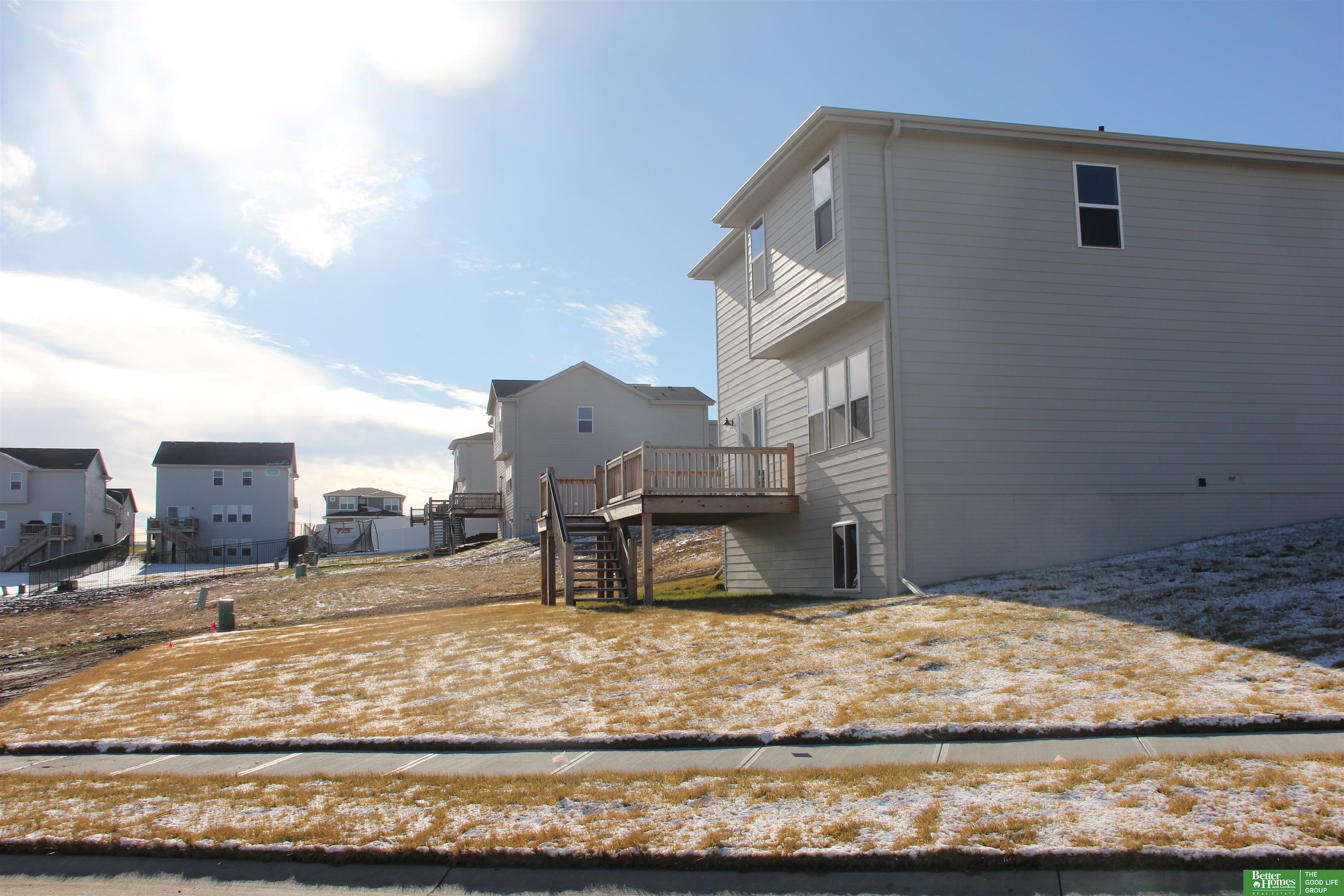 8629 N 176th Street