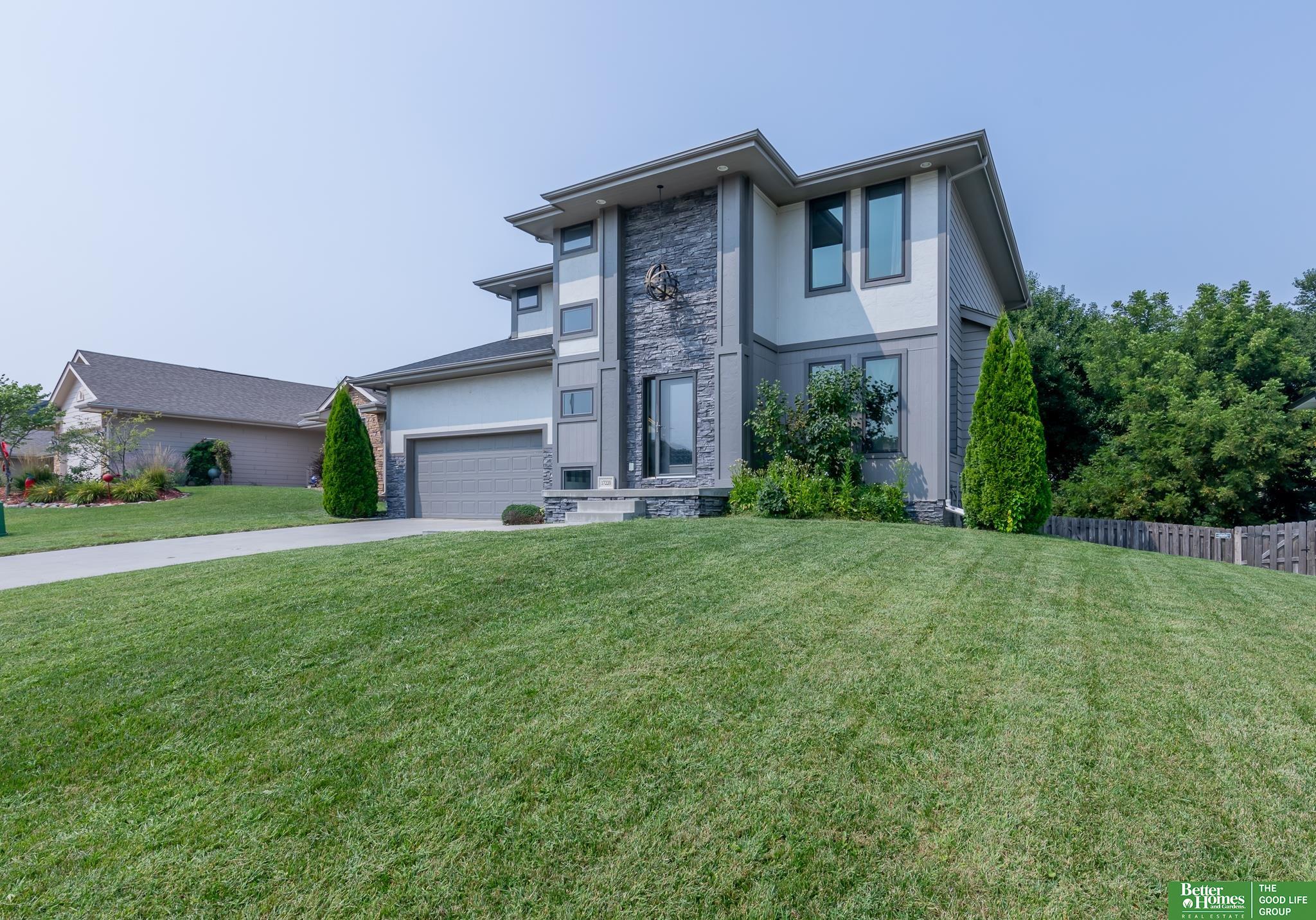 17220 S Creek Circle