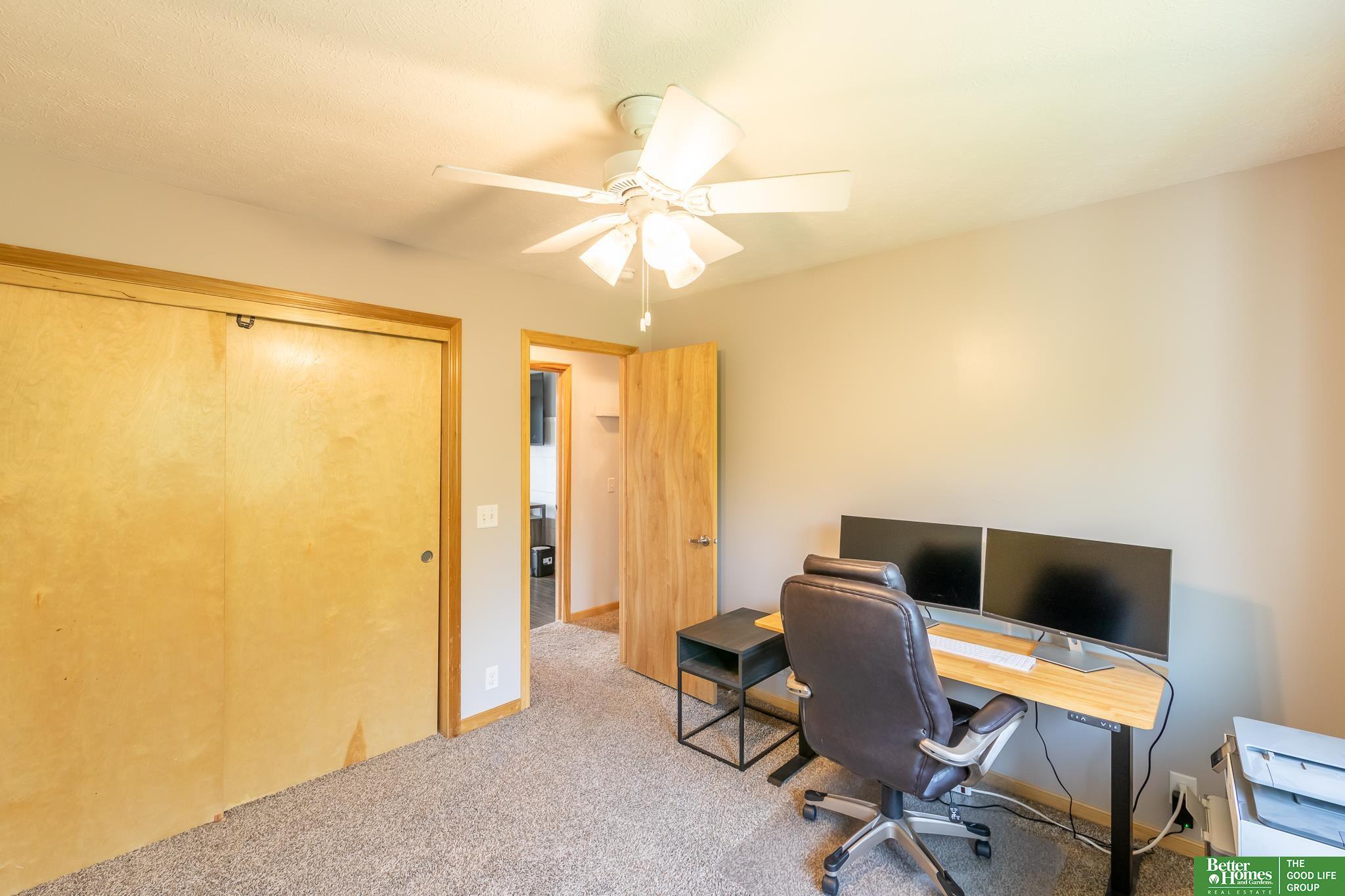 17220 S Creek Circle