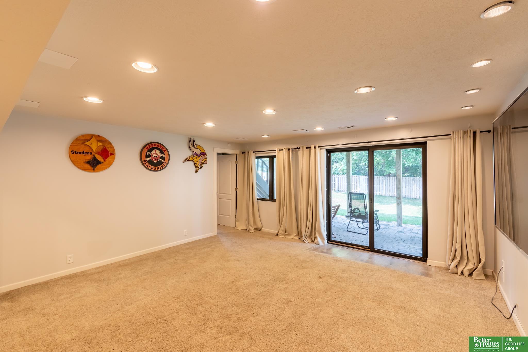 17220 S Creek Circle