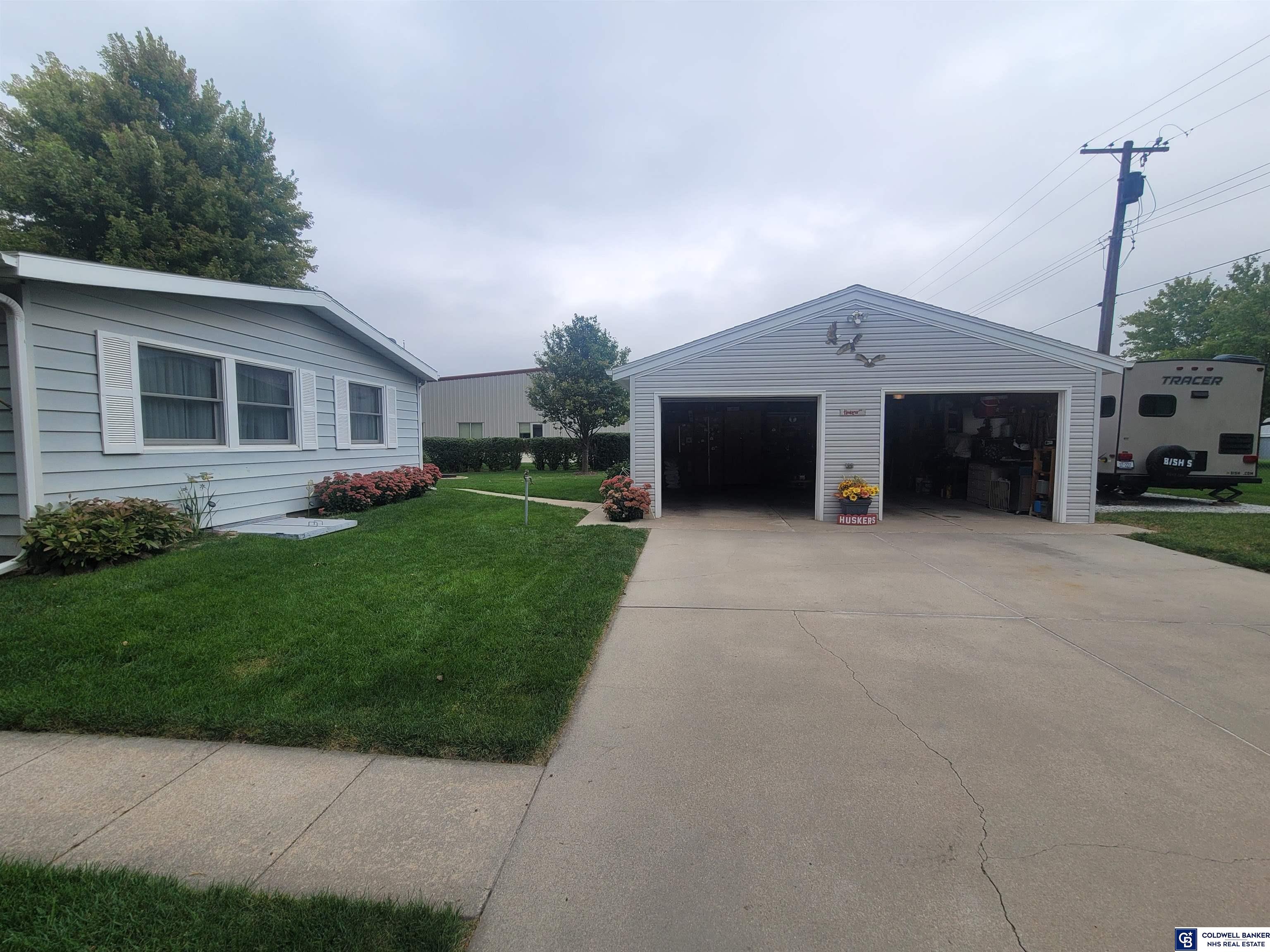 110 E North Street