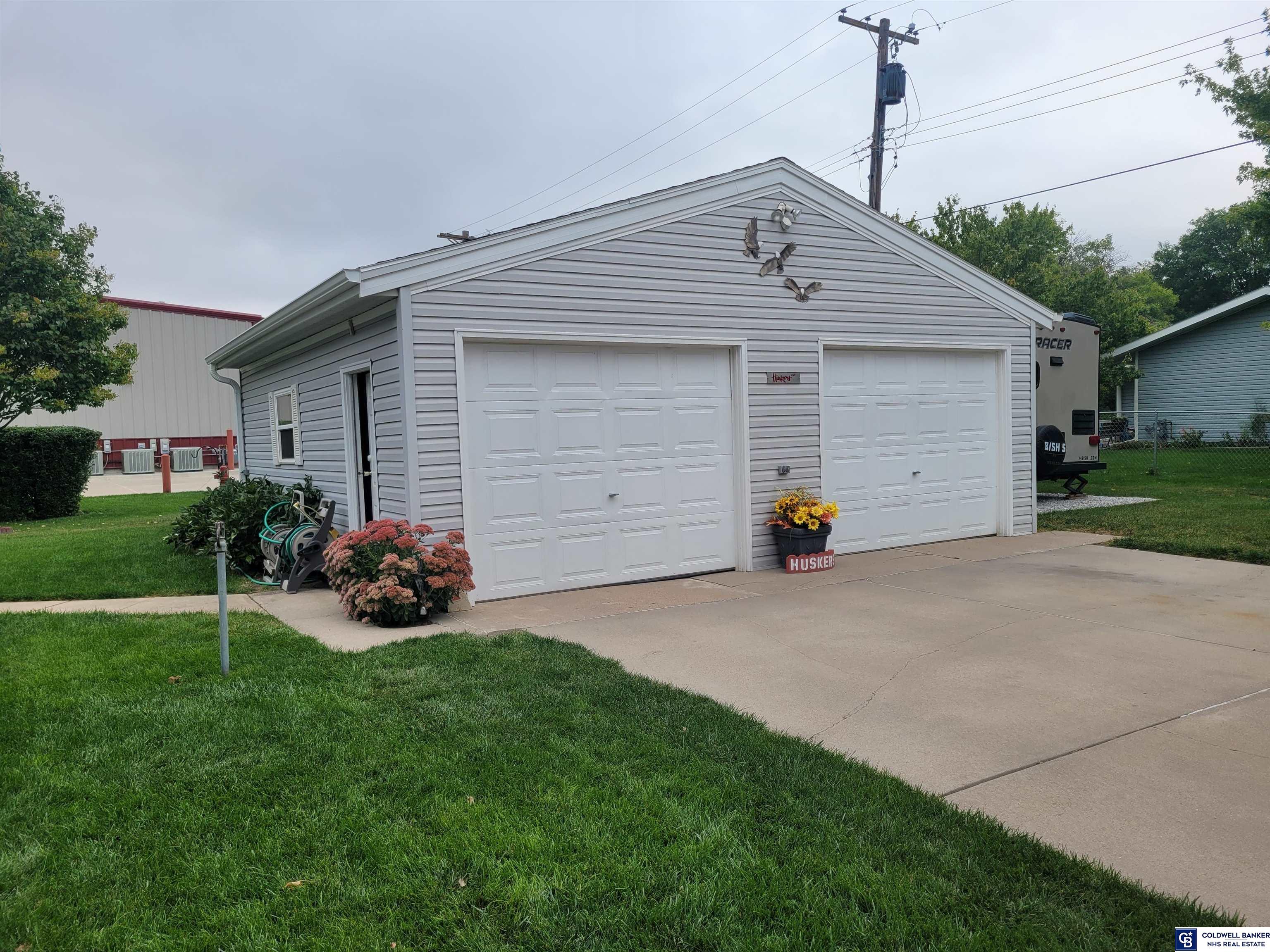 110 E North Street