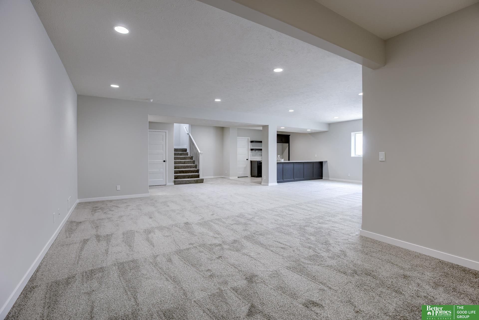 11014 S 175th Street