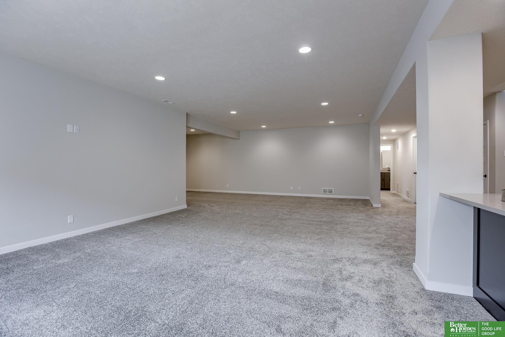 11014 S 175th Street
