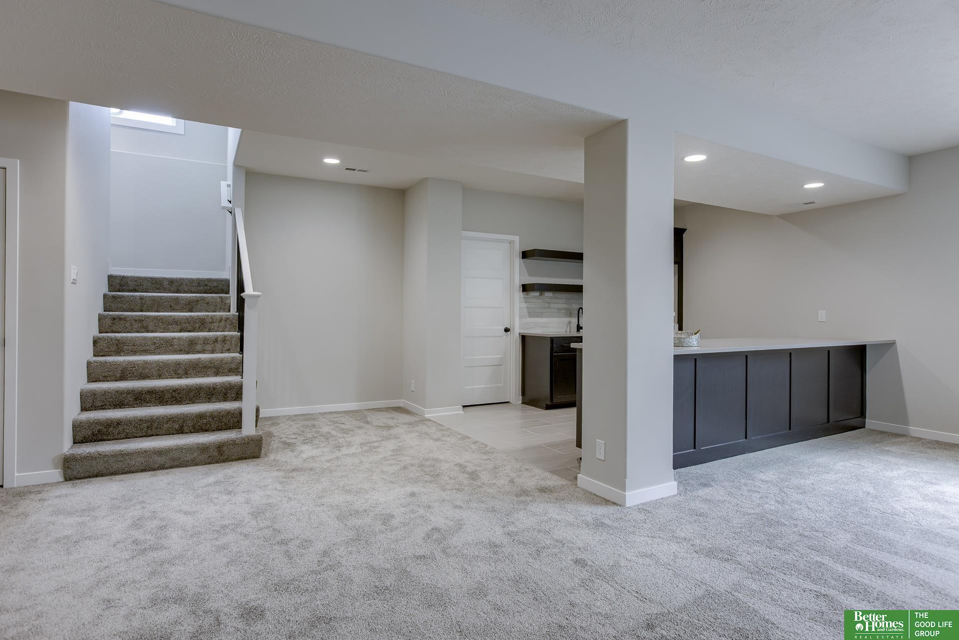 11014 S 175th Street