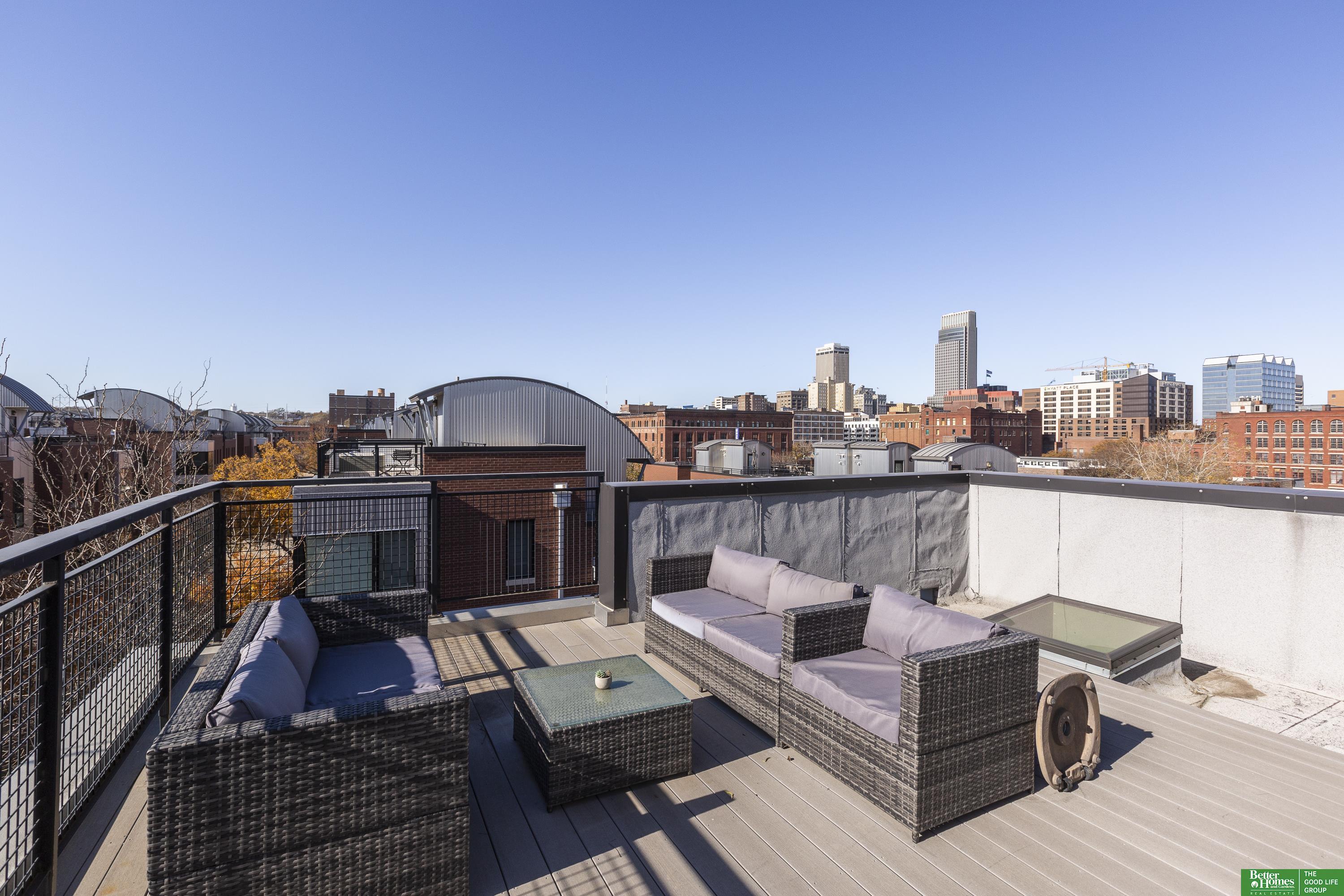 1034 Mayberry Plaza