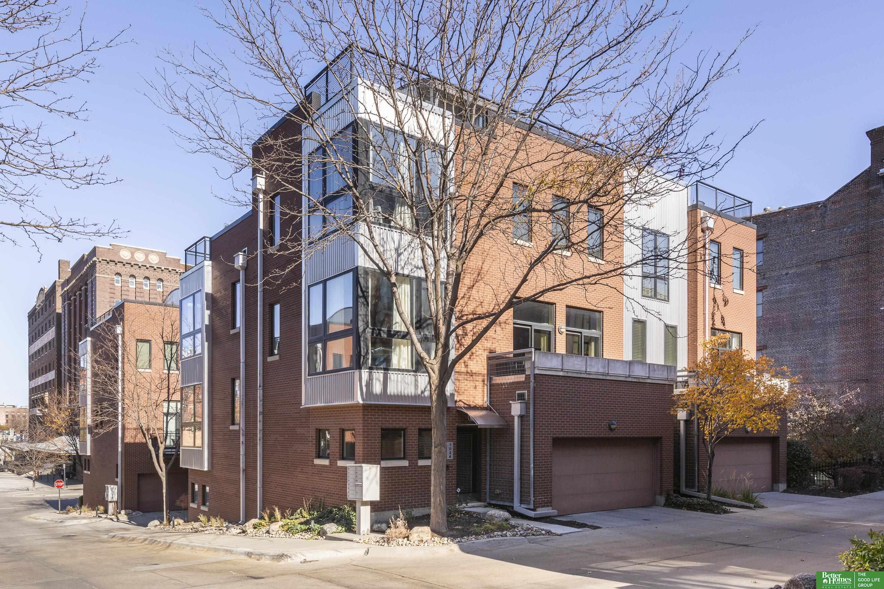 1034 Mayberry Plaza