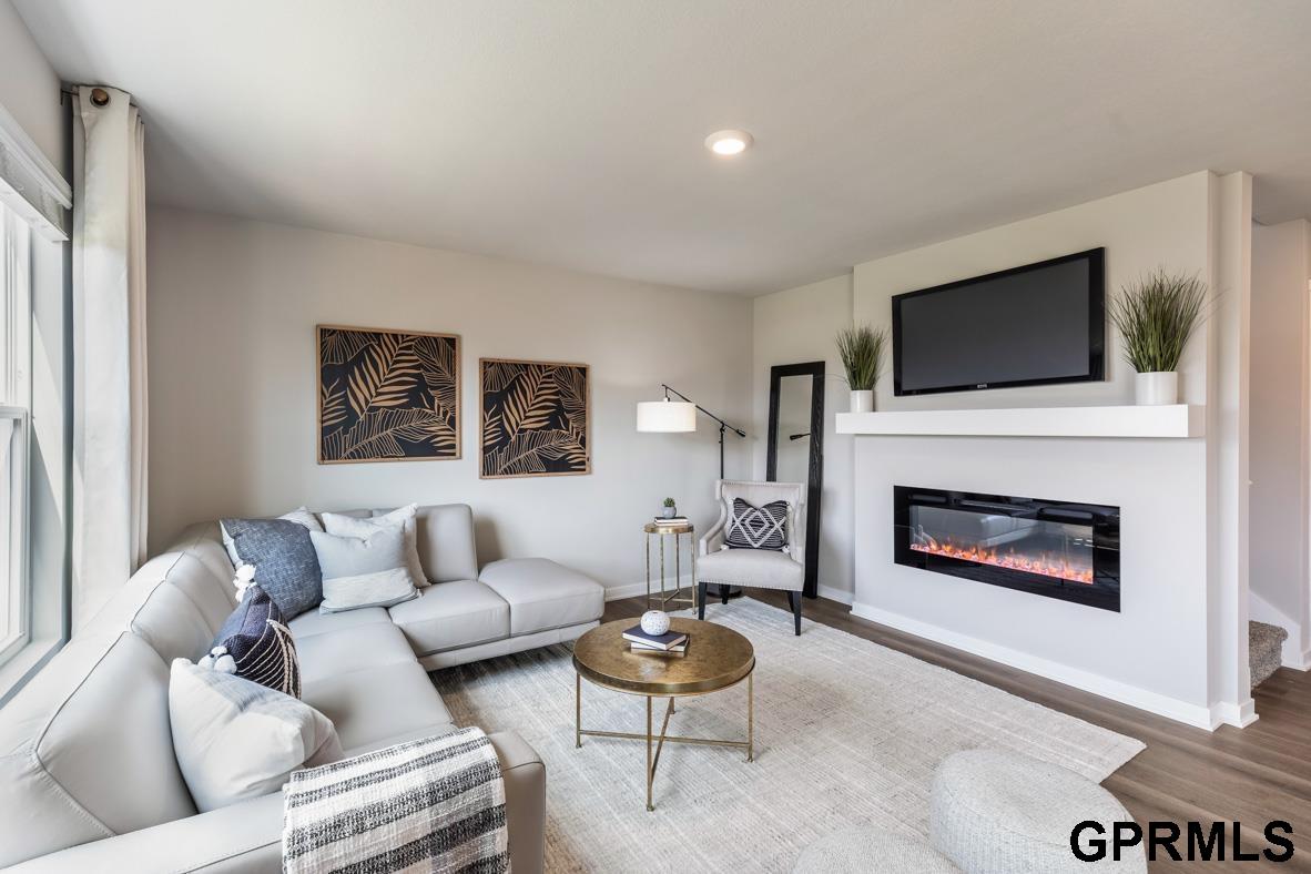 8506 S 184th Street