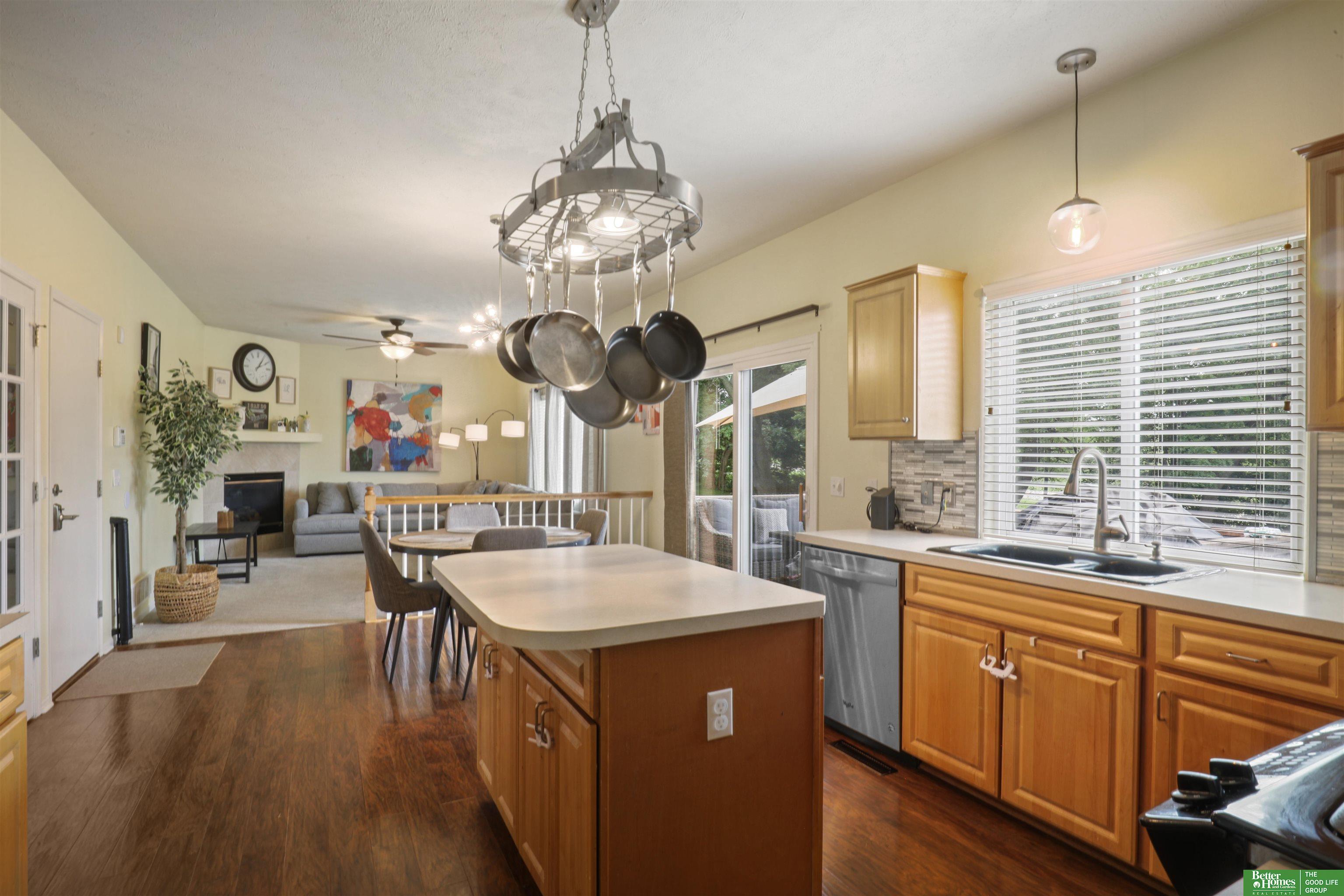 1602 Walnut Creek Drive