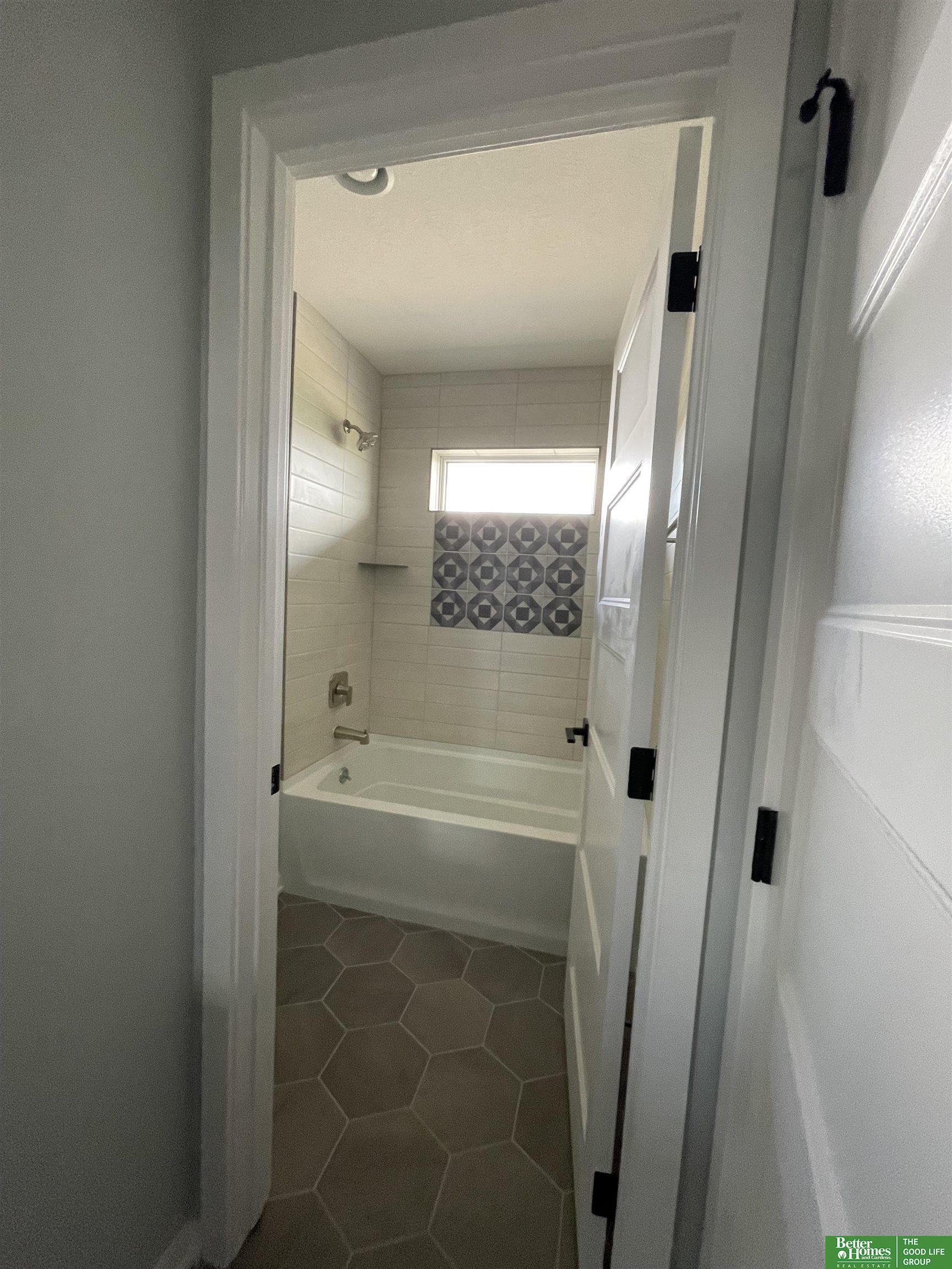 12510 Slayton Circle