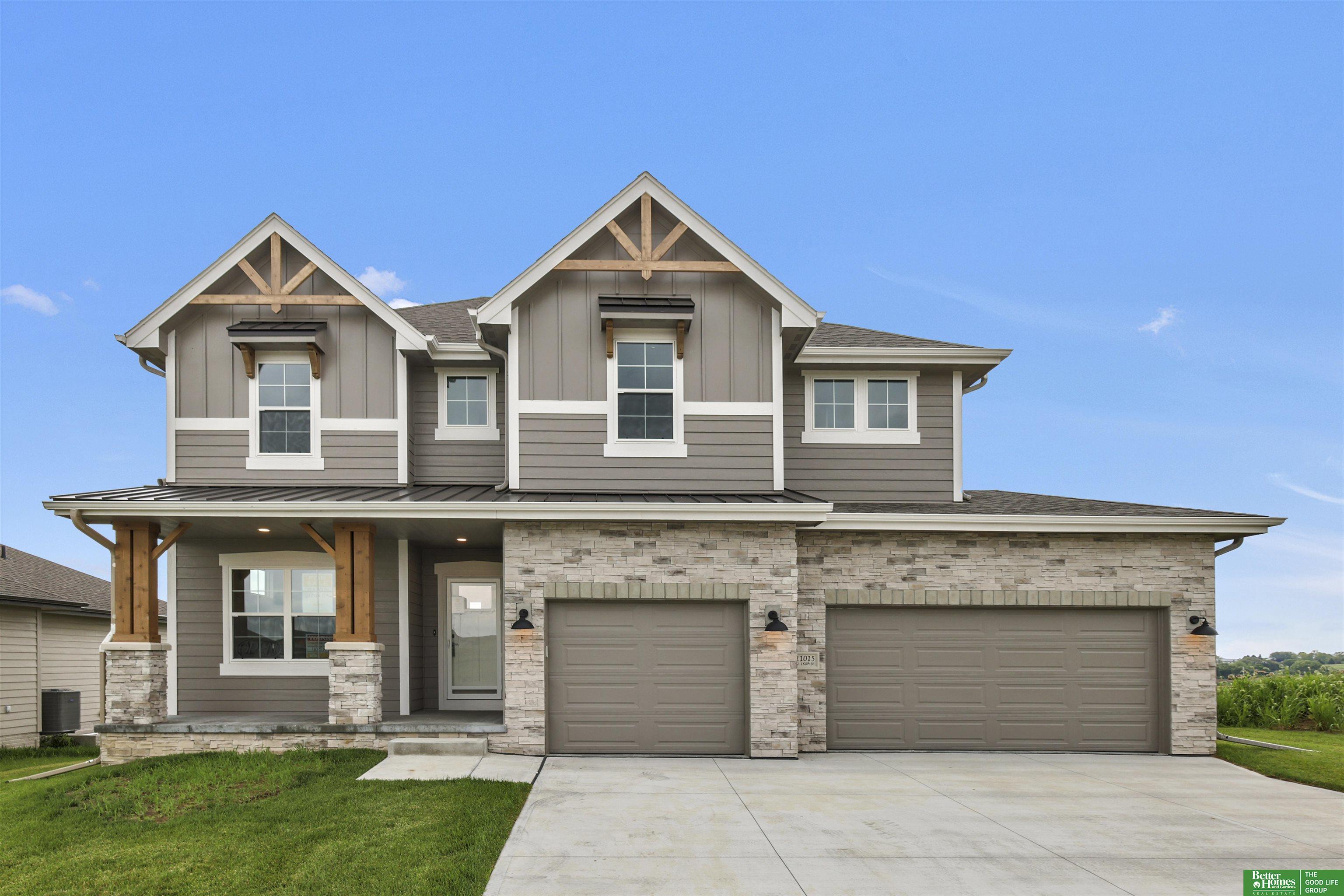 11015 N 160th Street