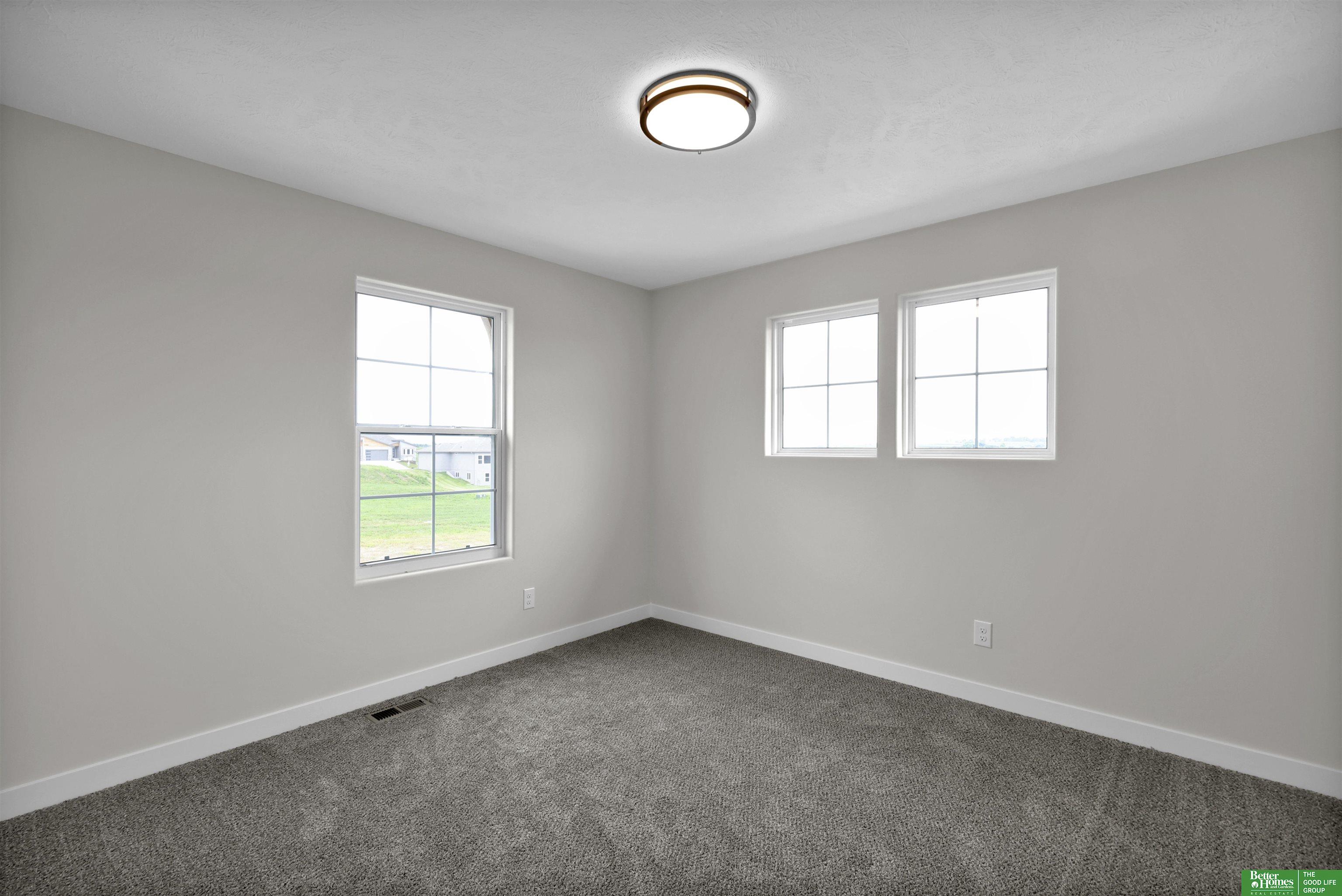 11015 N 160th Street
