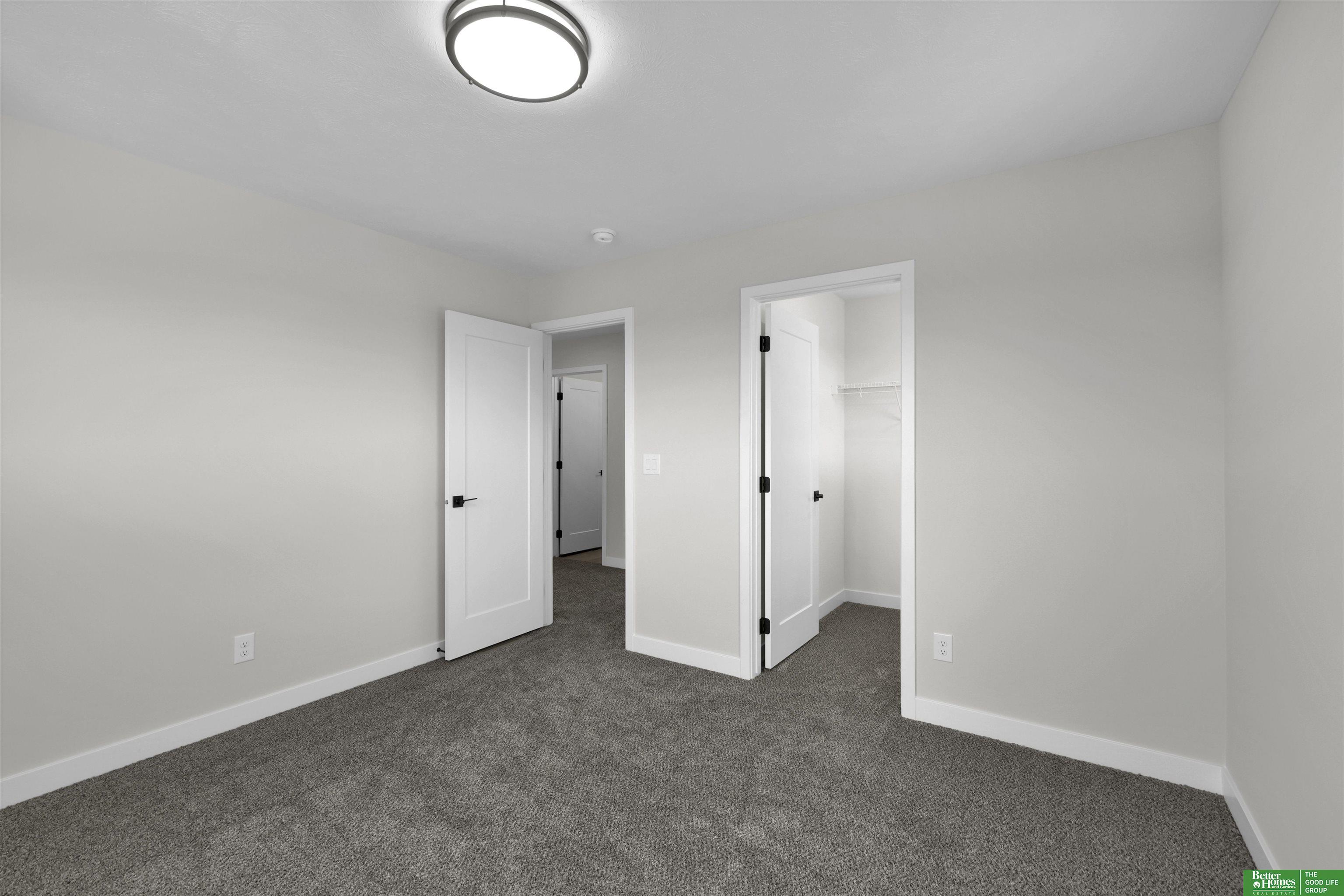 11015 N 160th Street