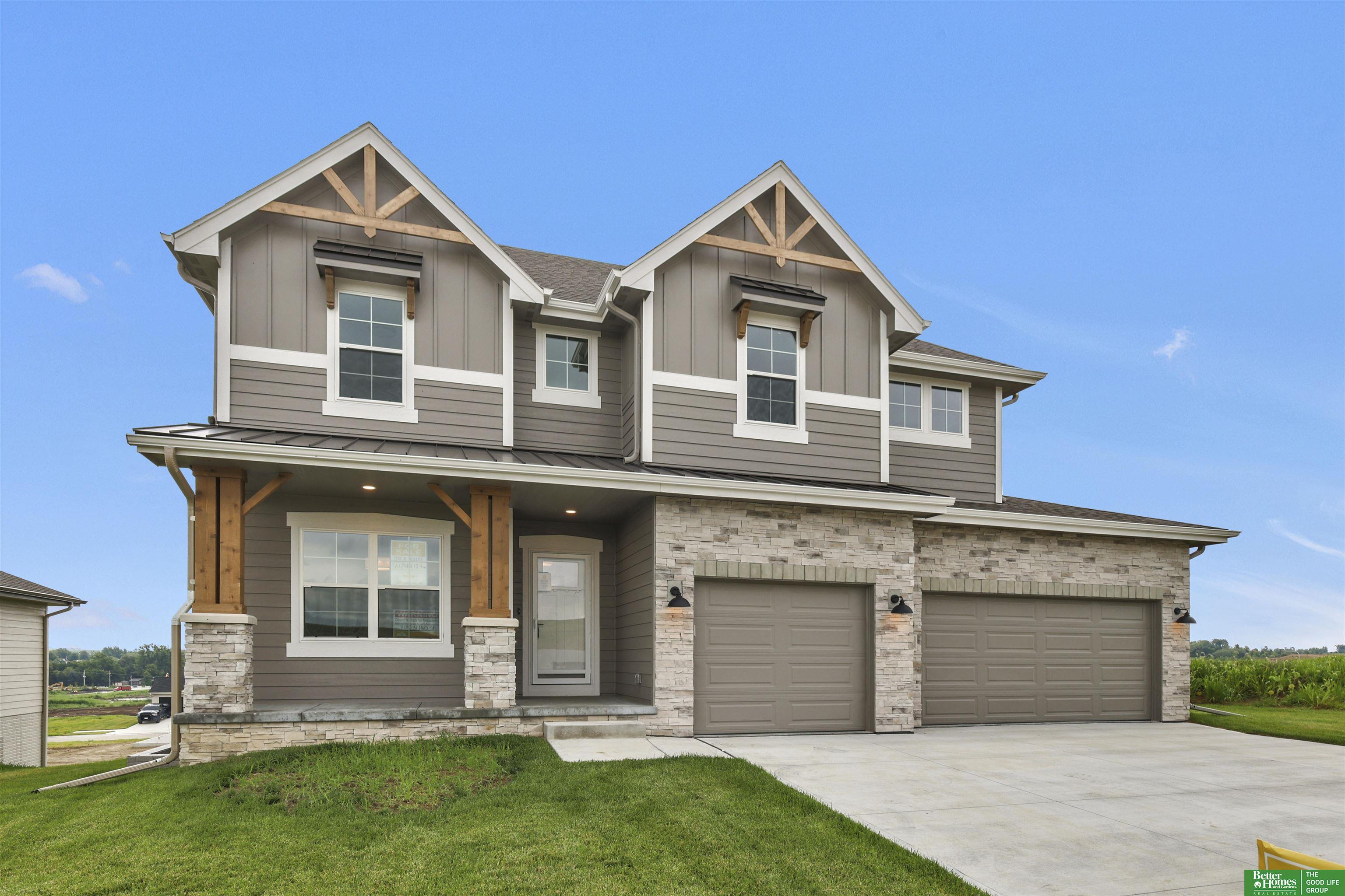 11015 N 160th Street