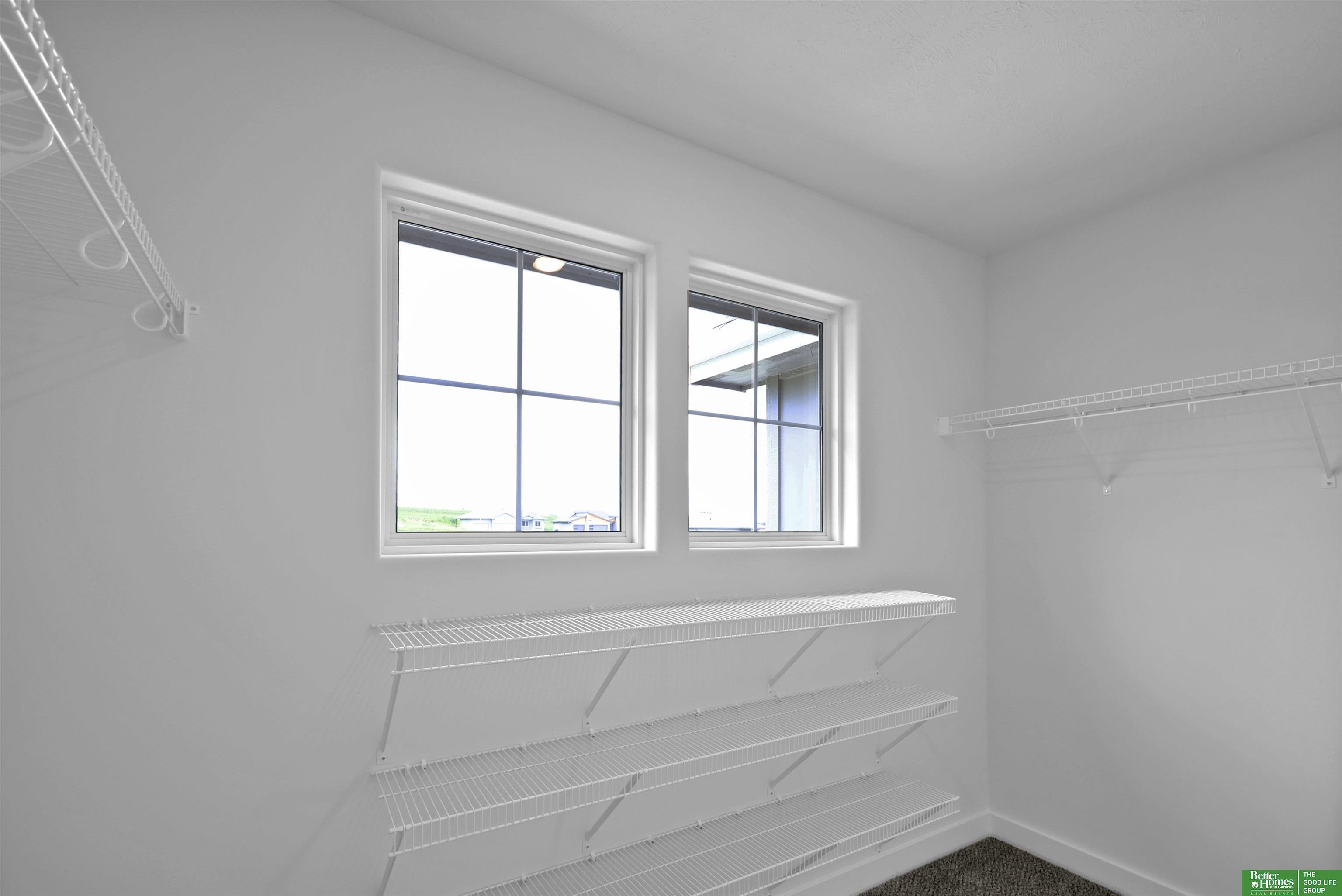 11015 N 160th Street