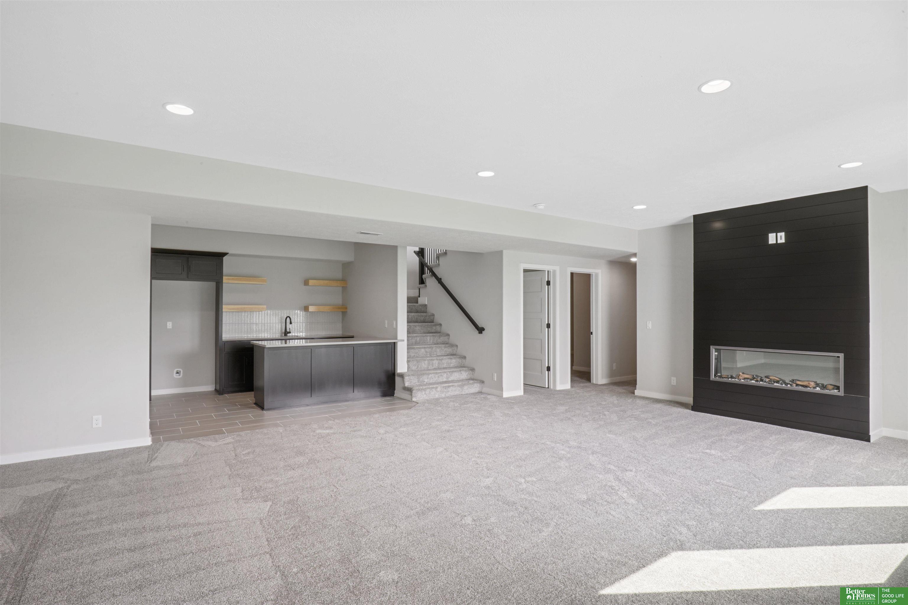 20906 Polk Street