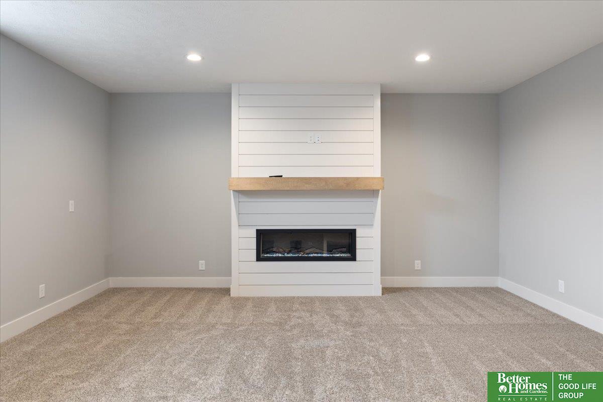 11506 S 116th Street