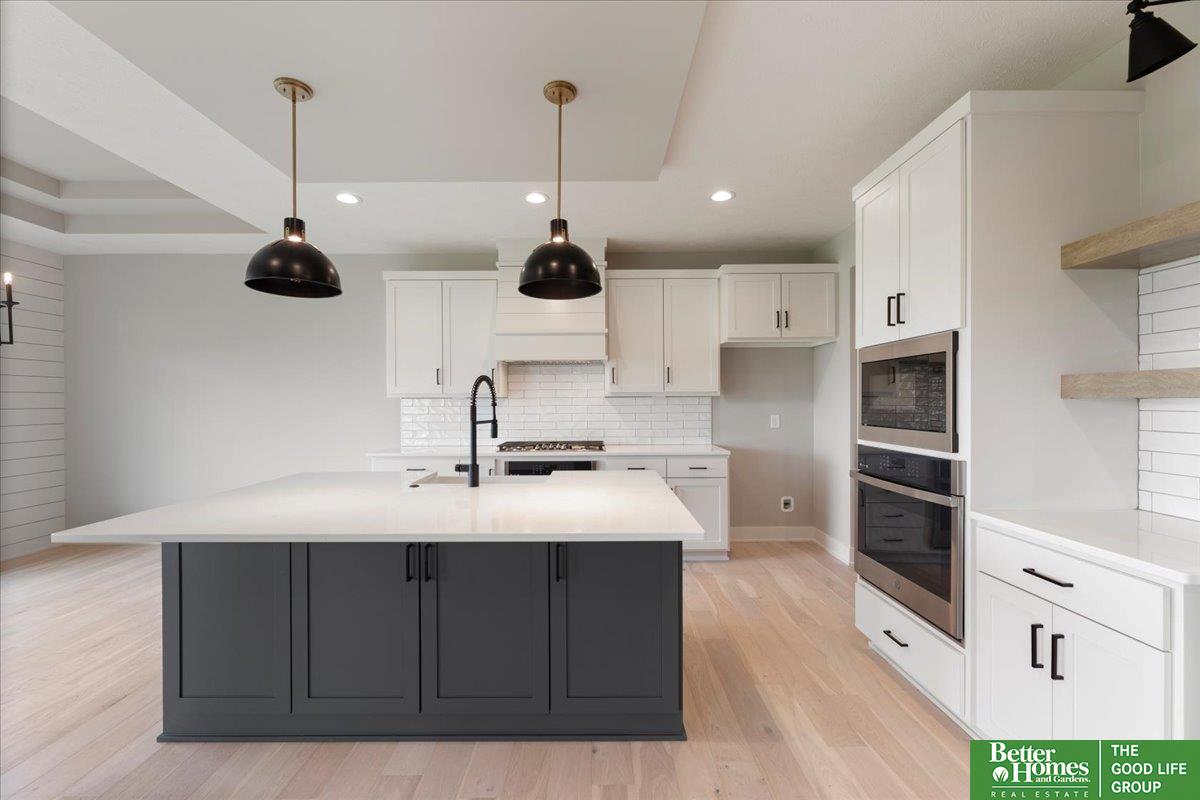 11506 S 116th Street