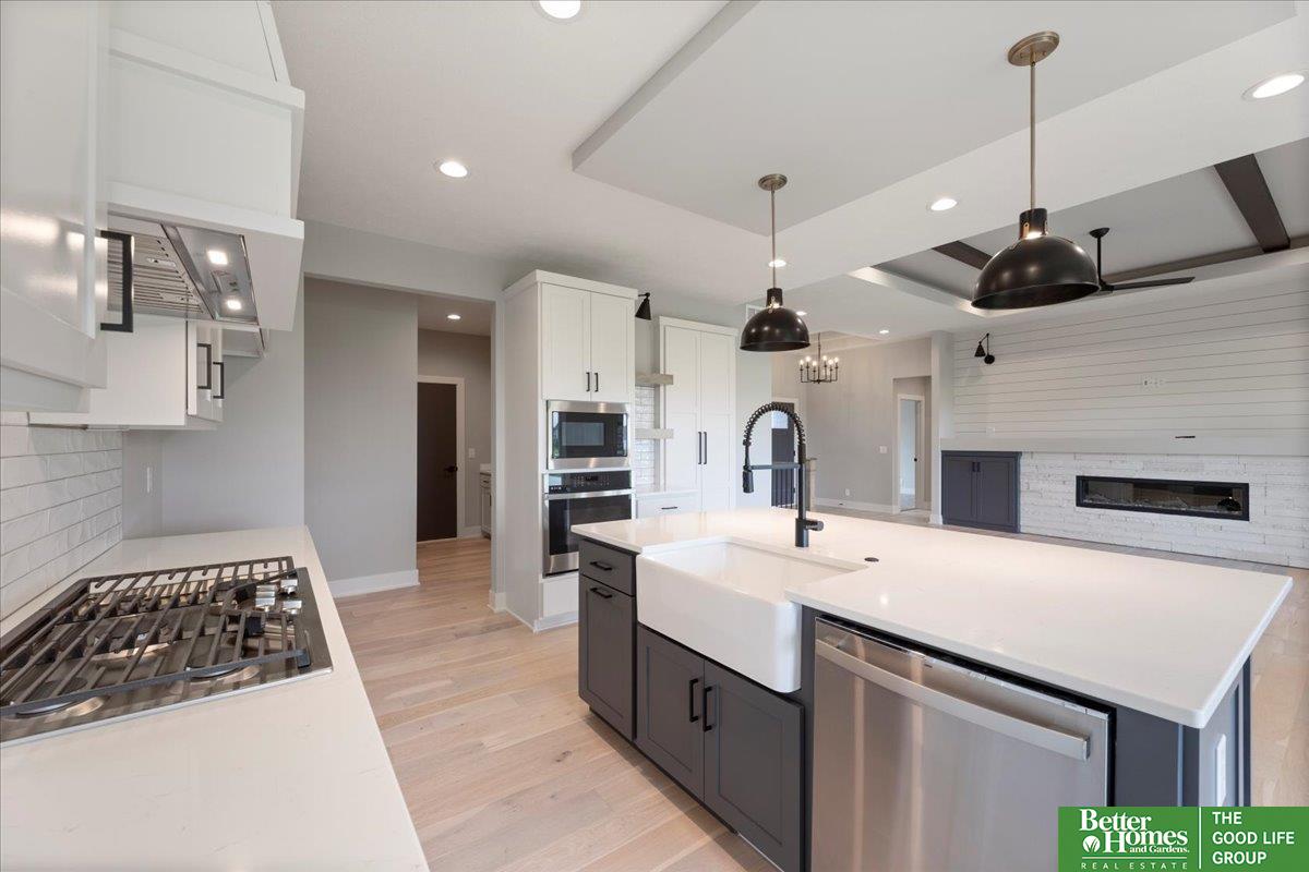 11506 S 116th Street