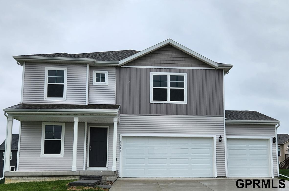 8315 S 175th Street