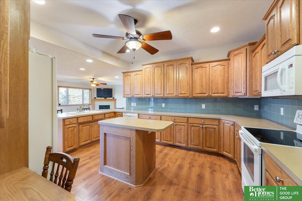 24508 Mahogany Road