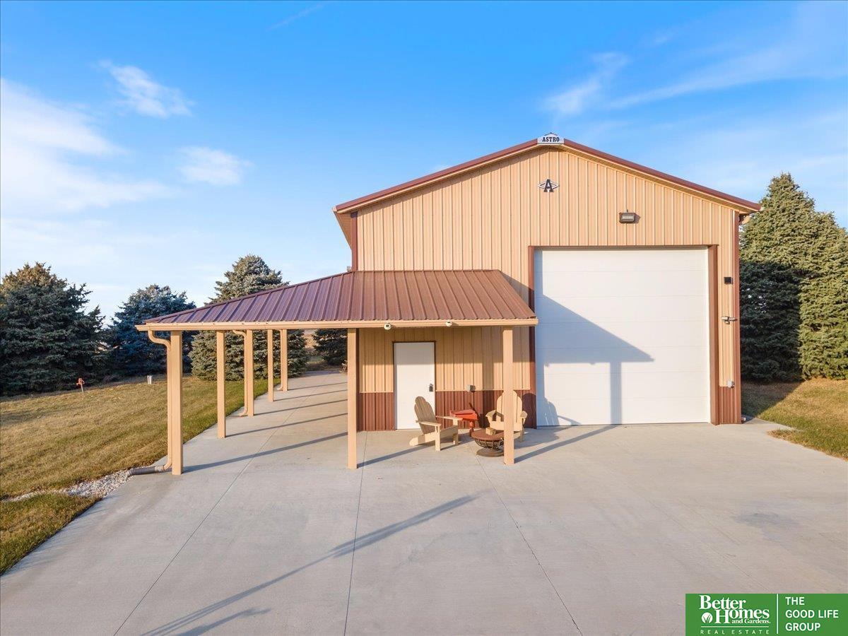 24508 Mahogany Road