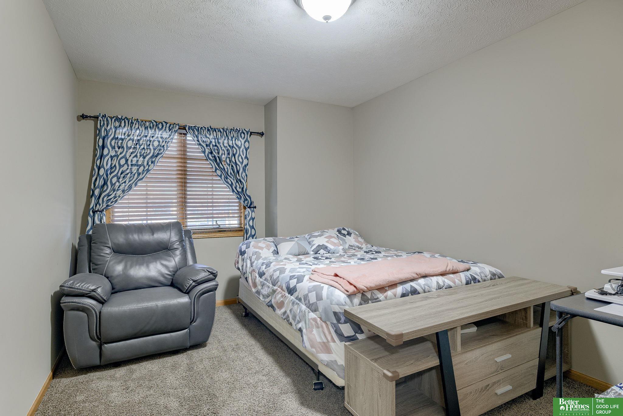 21518 Amber Circle
