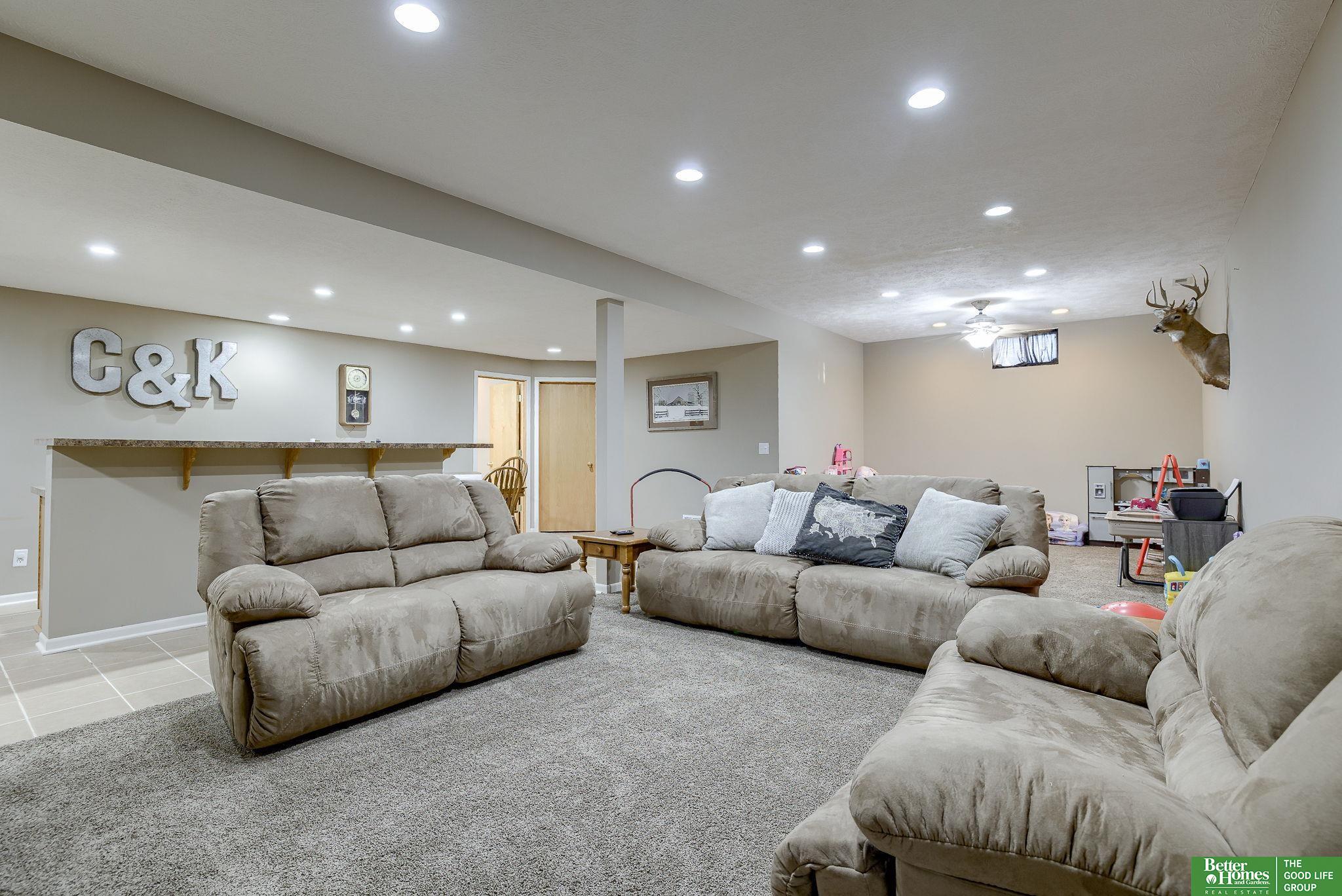 21518 Amber Circle