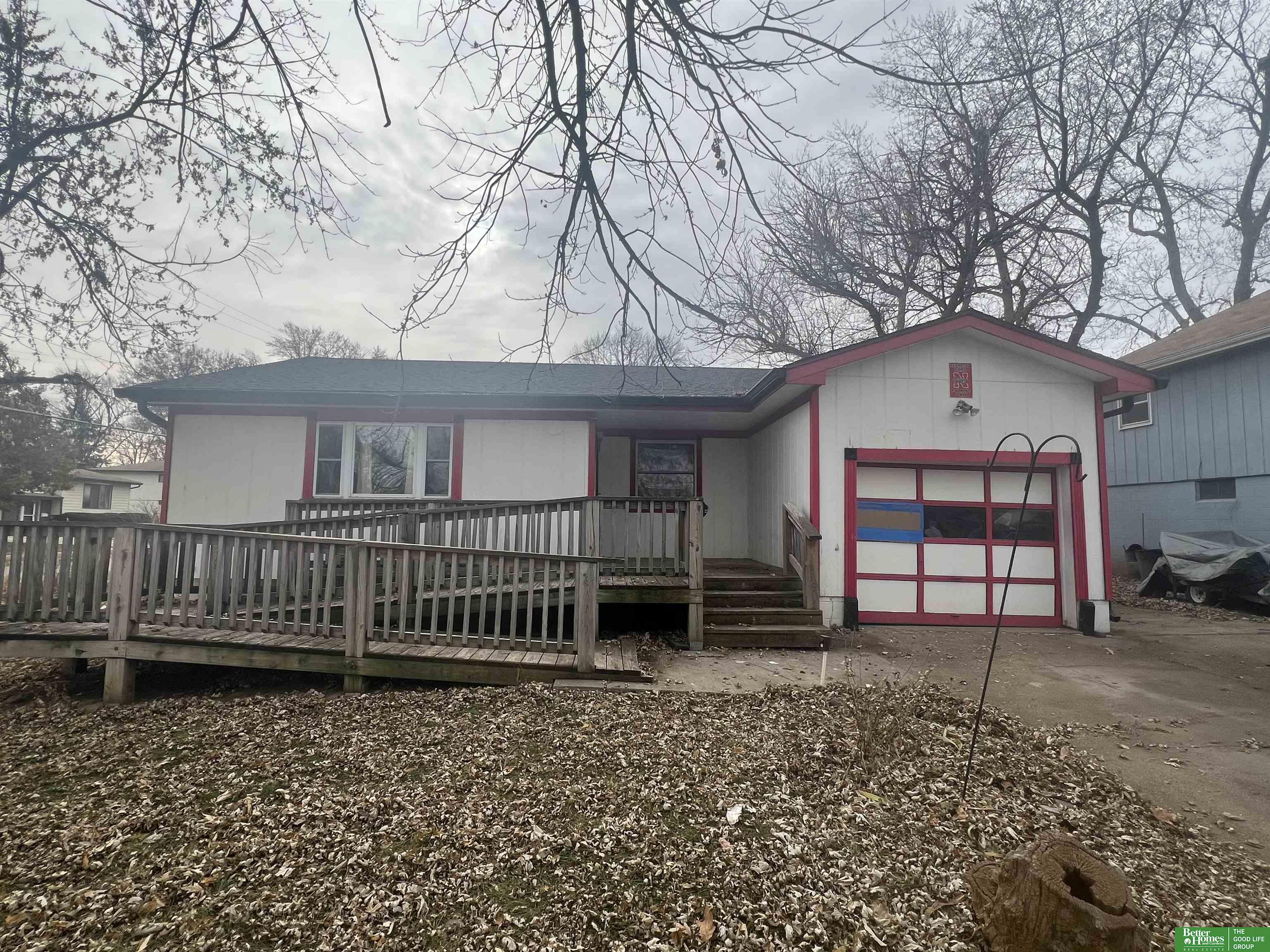 8803 S Glenview Drive